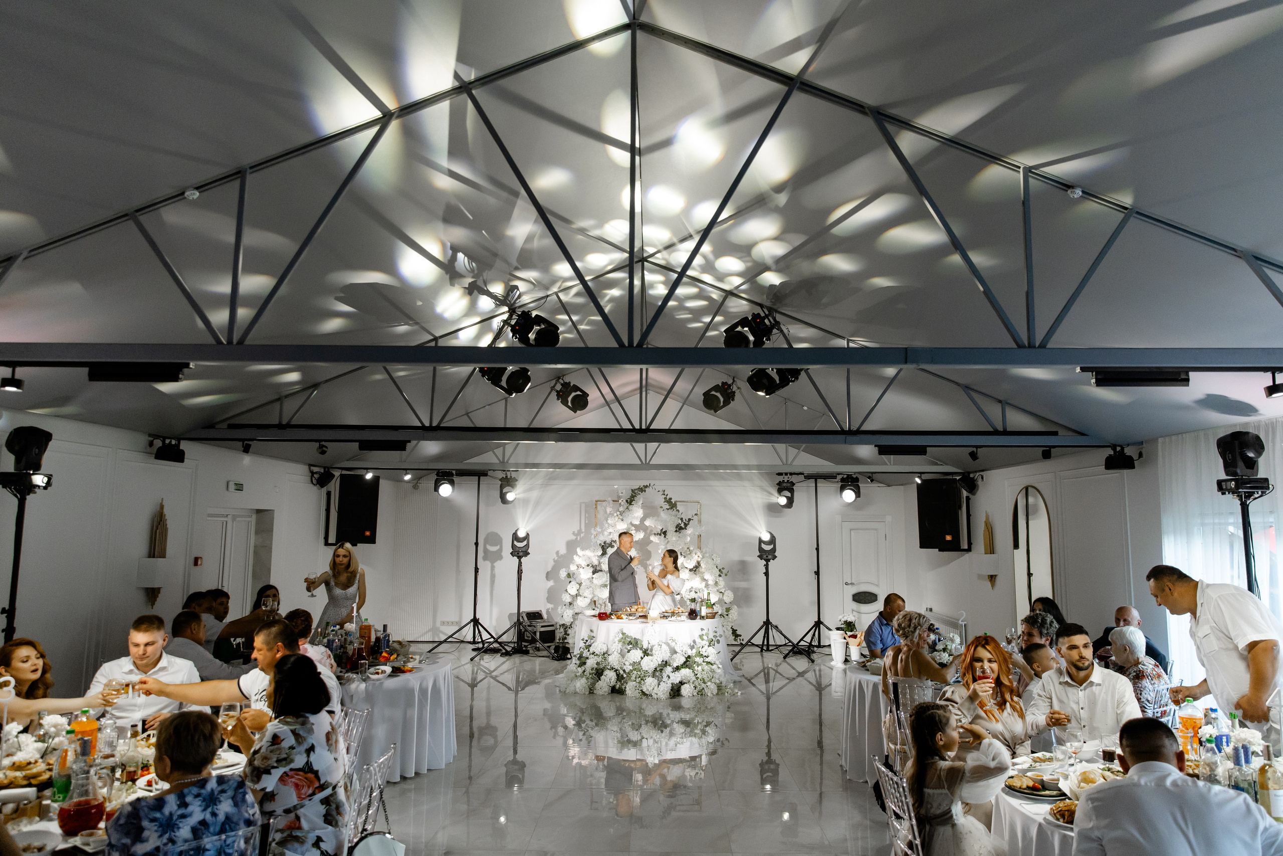 Свадебный день Влада и Вики. Свадебный фотограф Анна Бабахина