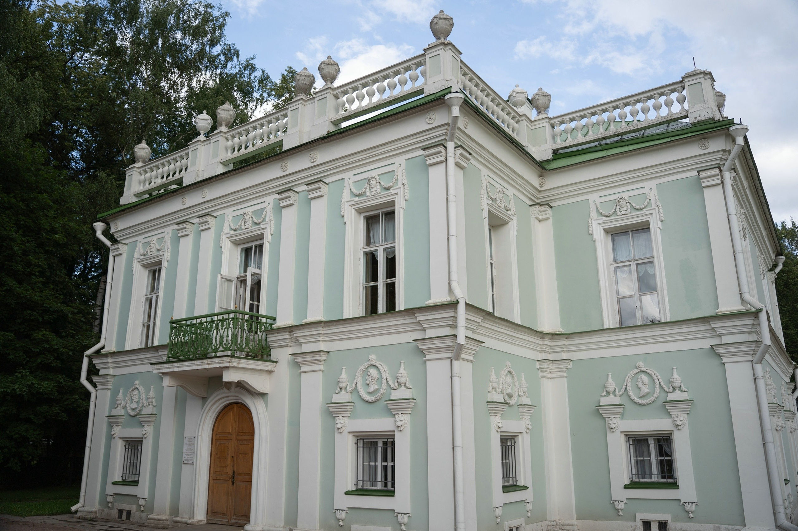 Свадьба в Russo-Balt, усадьба Кусково. Свадебный и семейный фотограф в Москве Светлана Зоткина