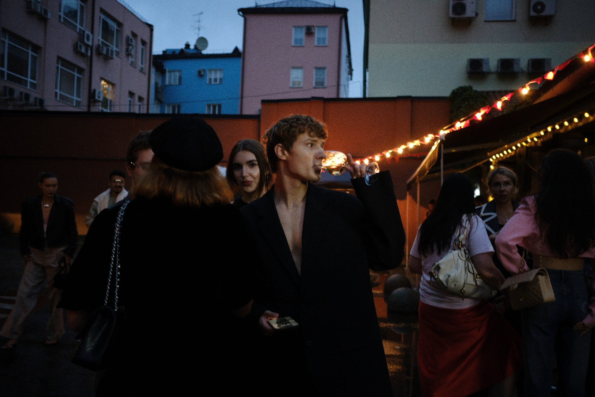 WALK OF SHAME. Портретный и репортажный фотограф в Москве Острикова Анастасия