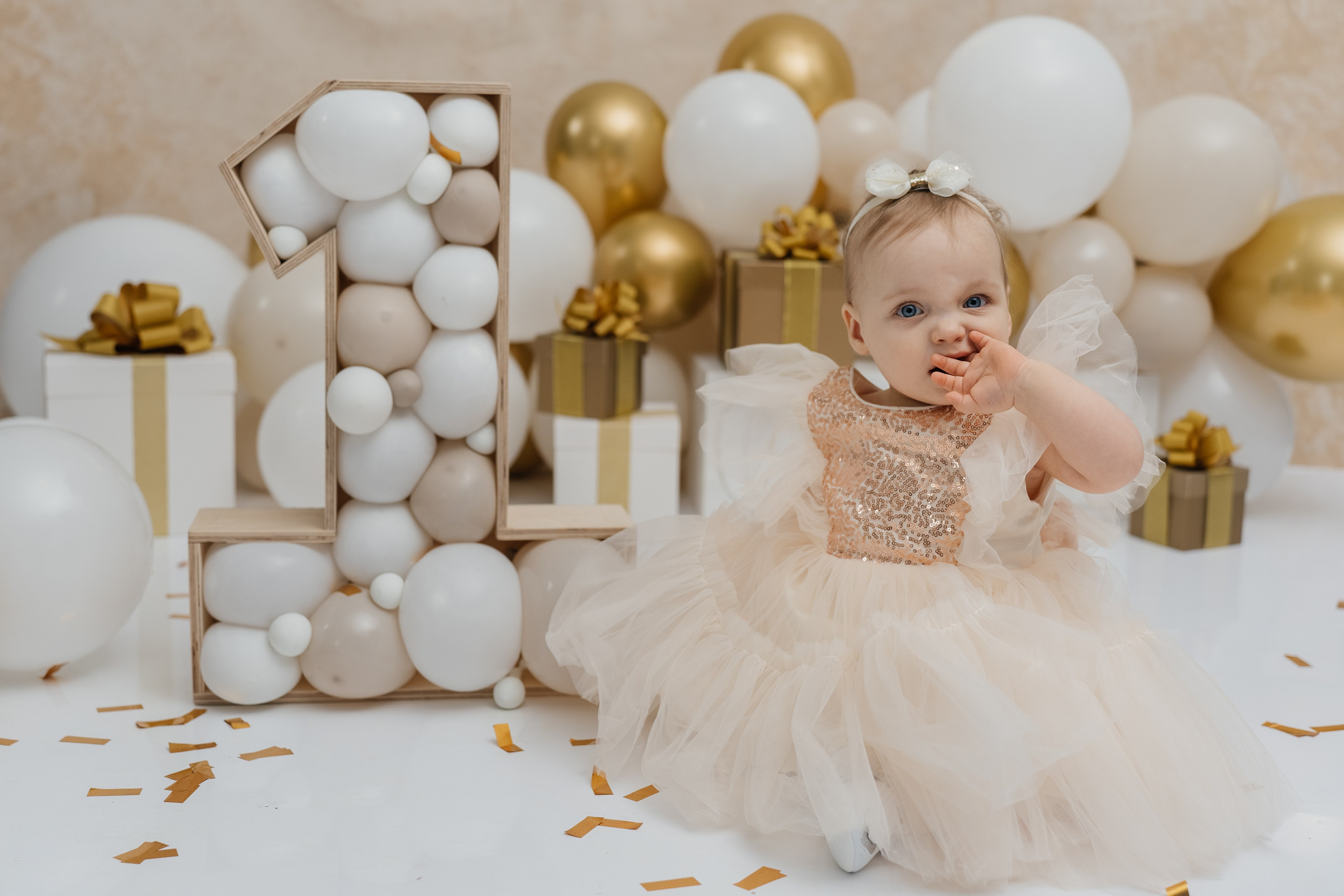 Детский гардероб. Лана Абрамян-Фотограф новорожденных и беременных в Новороссийске Анапе