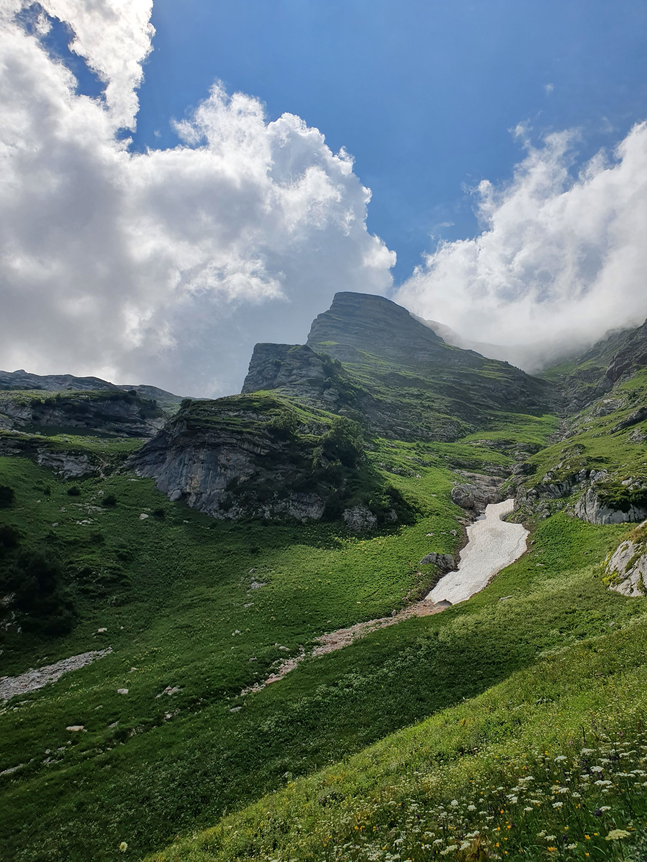 ФИШТ — ОШТЕН. Любовь Моргасова [LU SPRING]: Фотограф и куратор