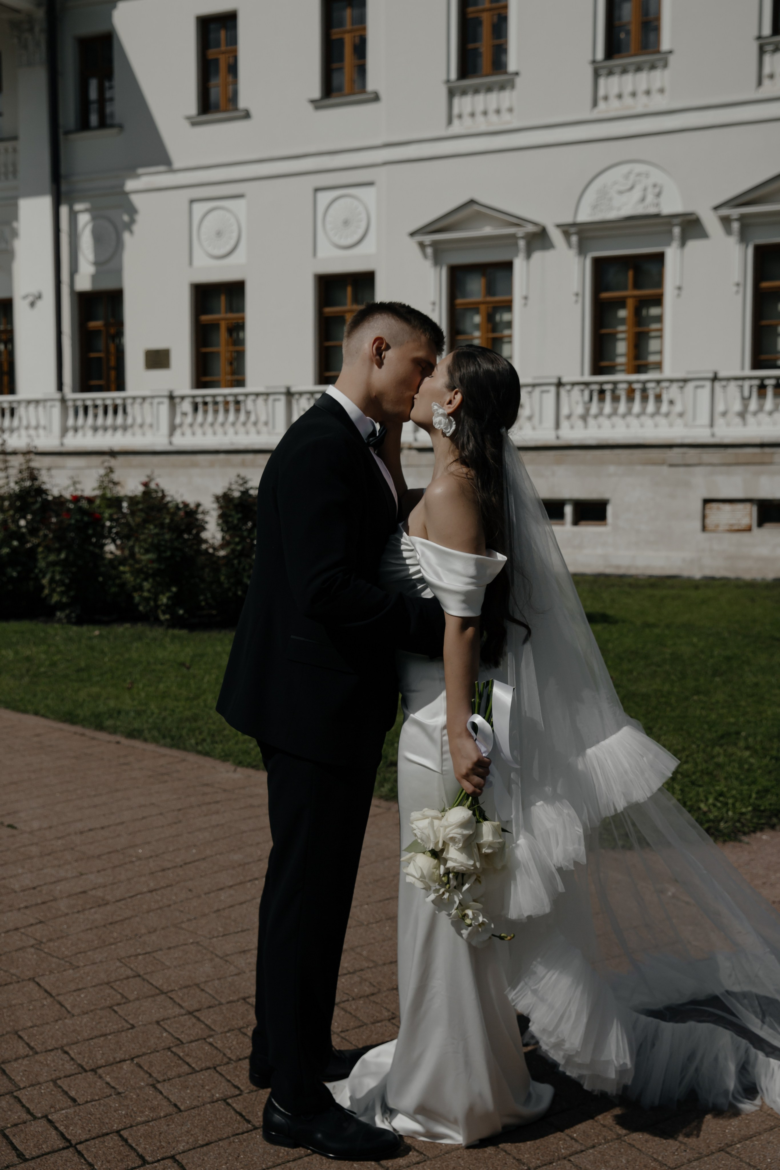 25.08.2024. RETOUCH-HOUSE