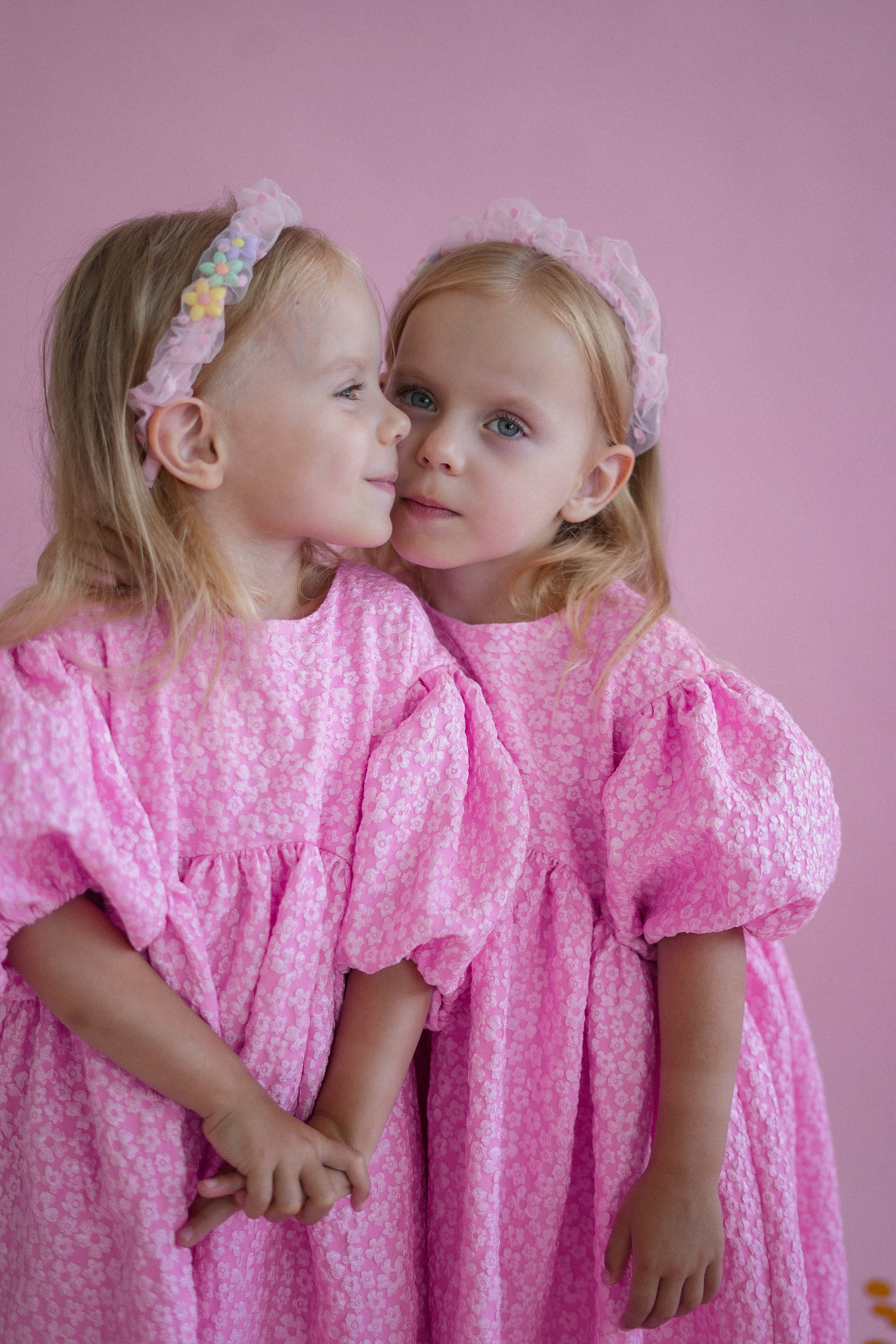 Катя и Варя день рождение. Фотограф Волгоград Анастасия Ли