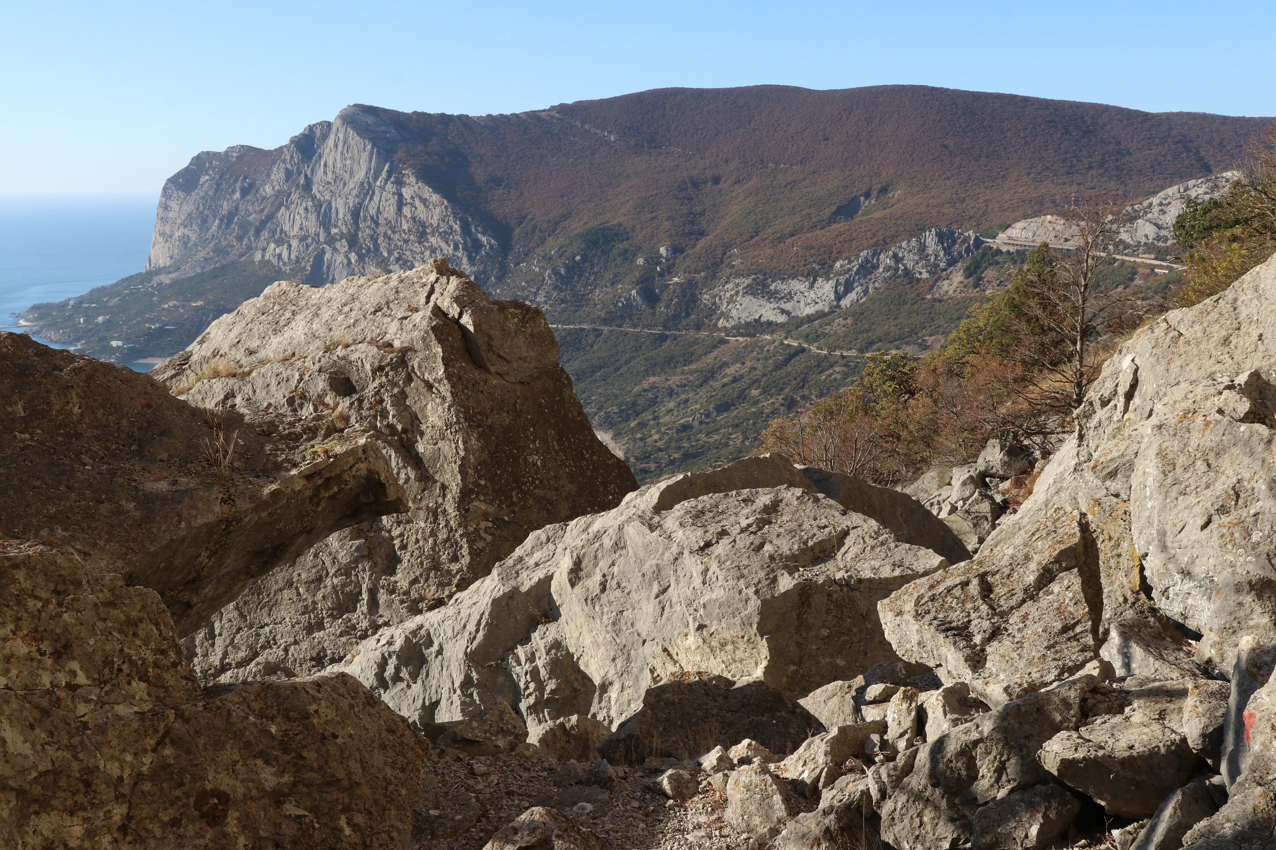 Крым. ЮБК (Гурзуф, Судак и их окрестности). Ноябрь 2023. Путешественник-фотограф из Санкт-Петербурга Татьяна Свистулина