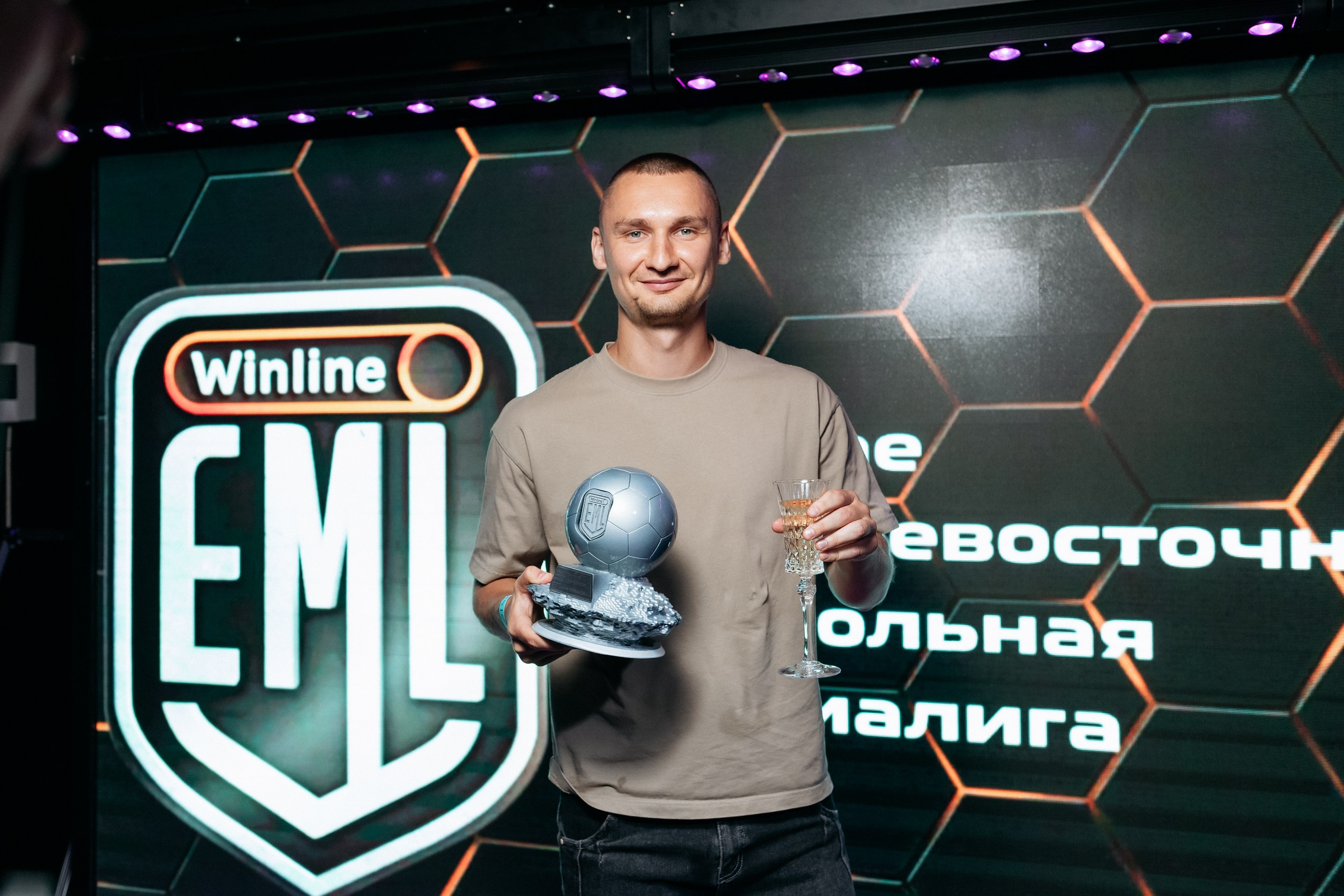 МЕДИА ЛИГА — AFTER PARTY. СВОИ. ФОТООТЧЕТЫ-СОБЫТИЯ-МЕСТА