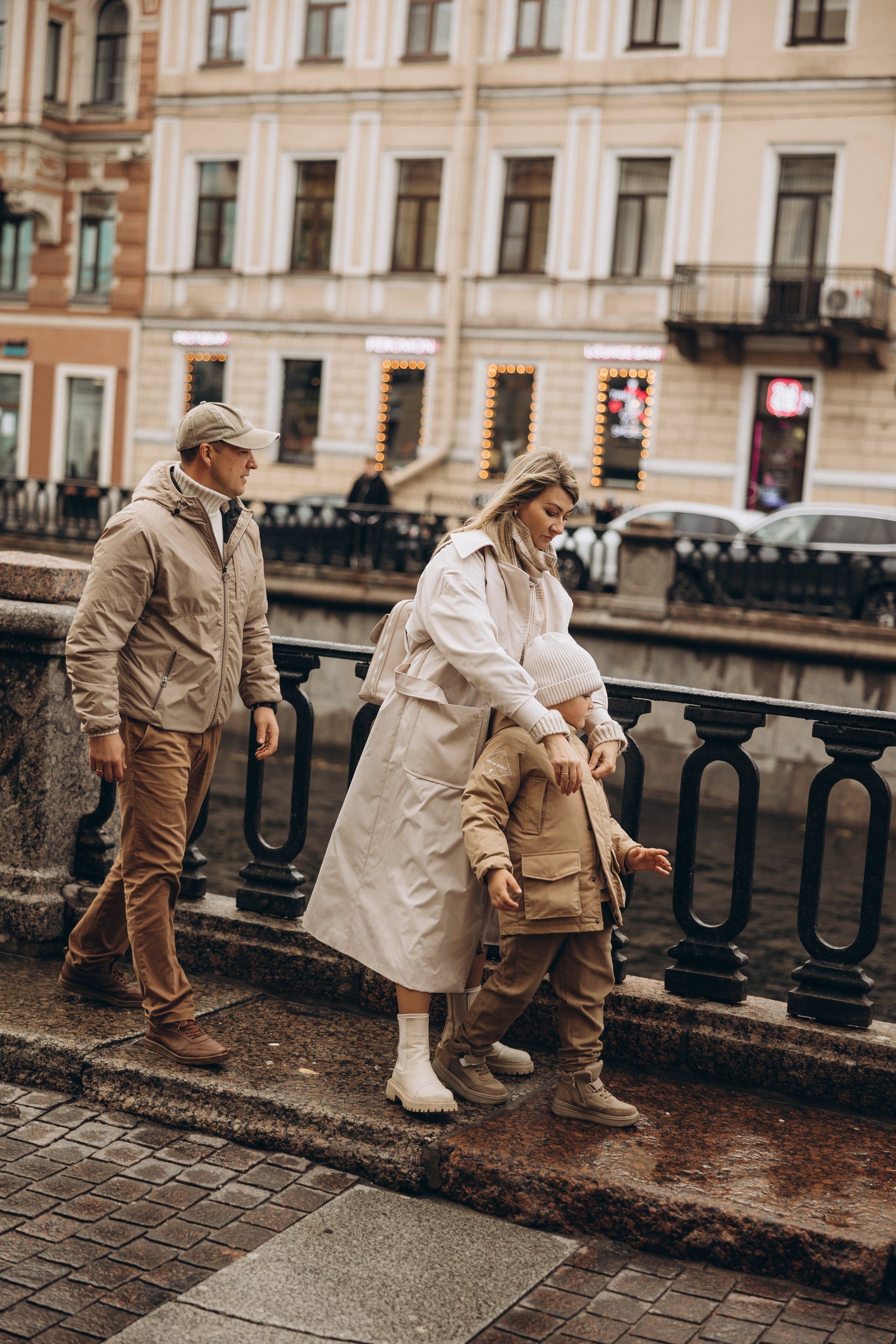 Прогулка в СПб. Семейный фотограф в Москве Виктория Ястребинская