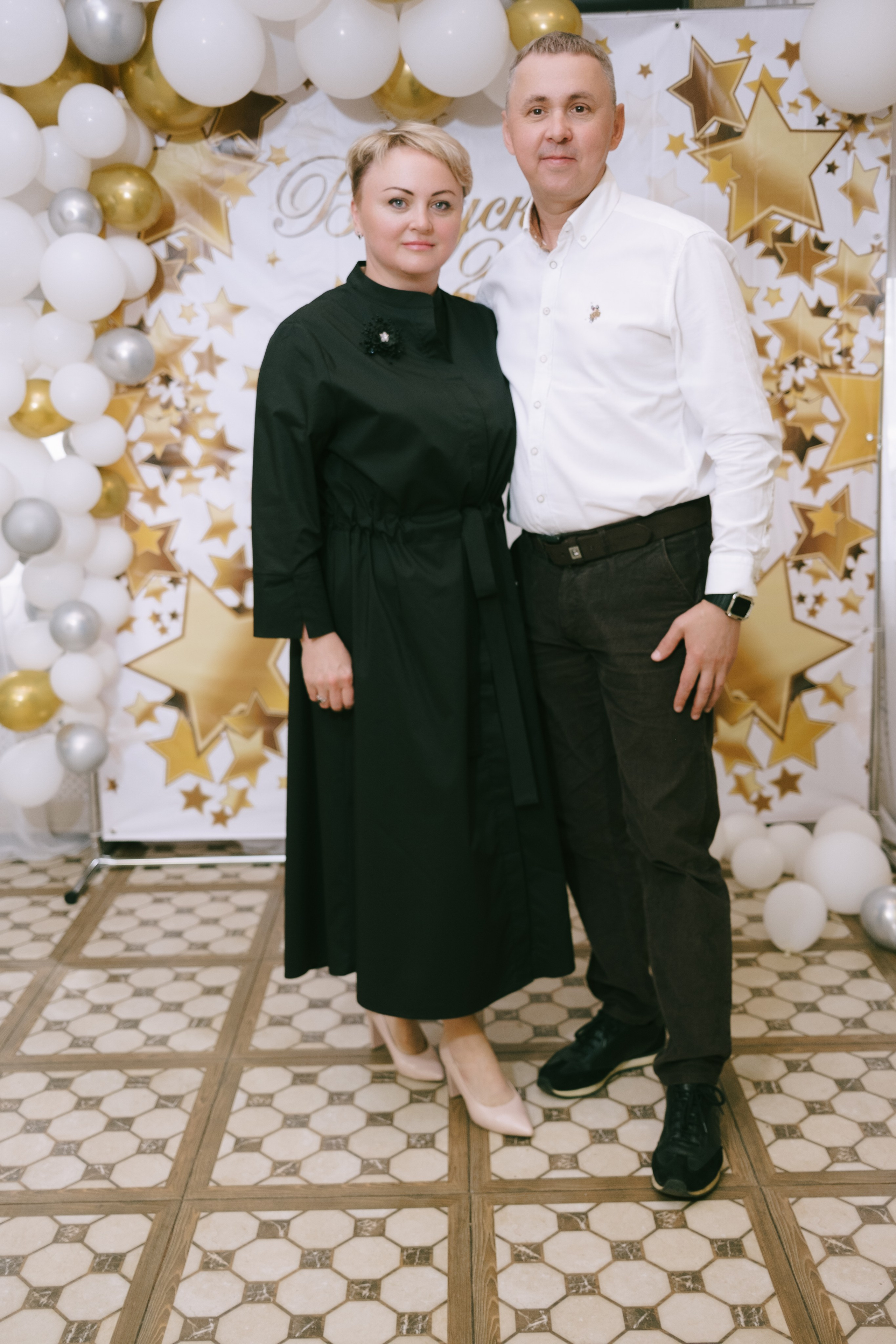 Выпускной школа 33. Свадебный и репортажной фотограф Денис Ожигин в Краснодаре и Краснодарском крае