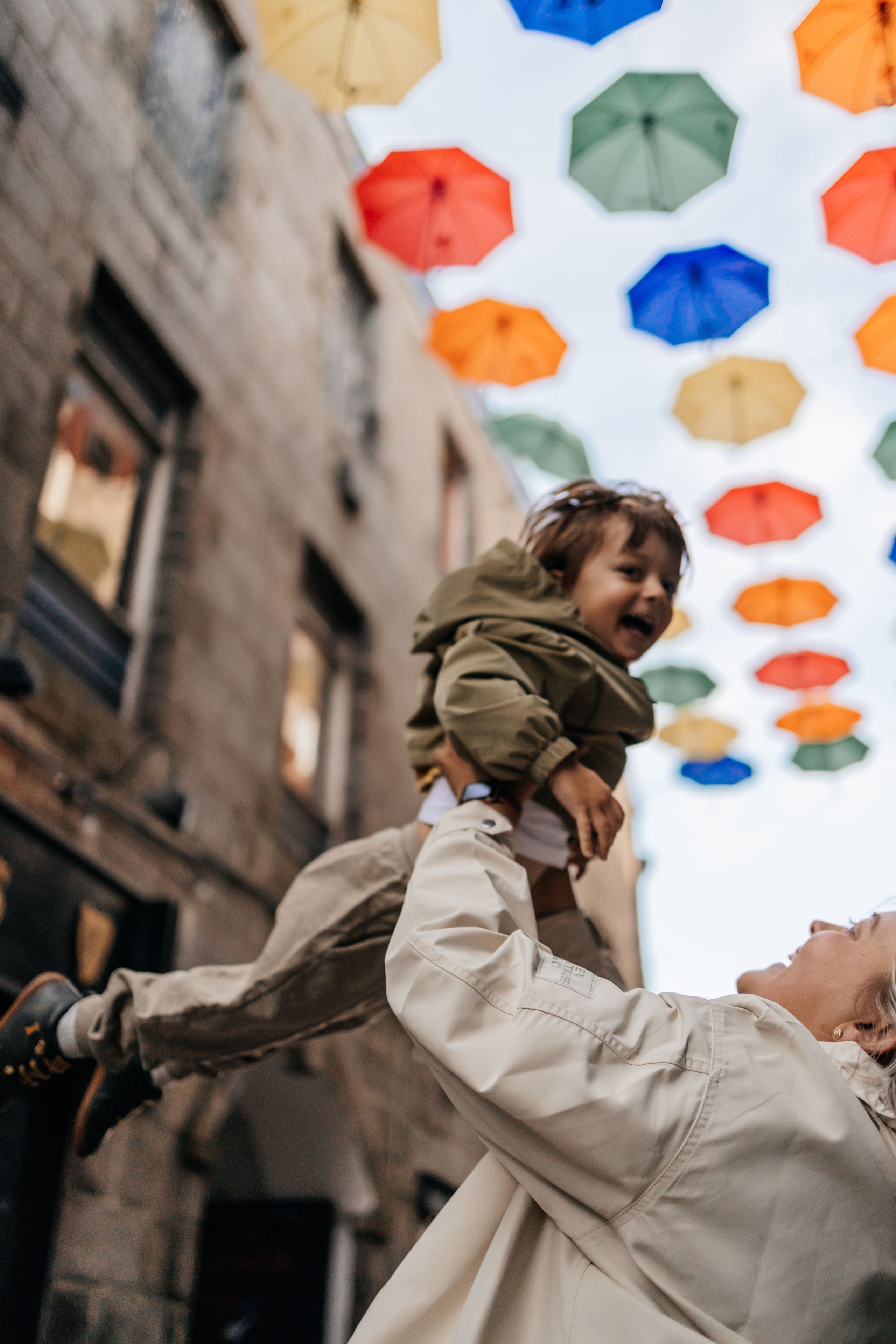 Family photoshoot in the Citi Center (Aberdeen). Family and kids photographer in Aberdeen UK Lyubov Popova