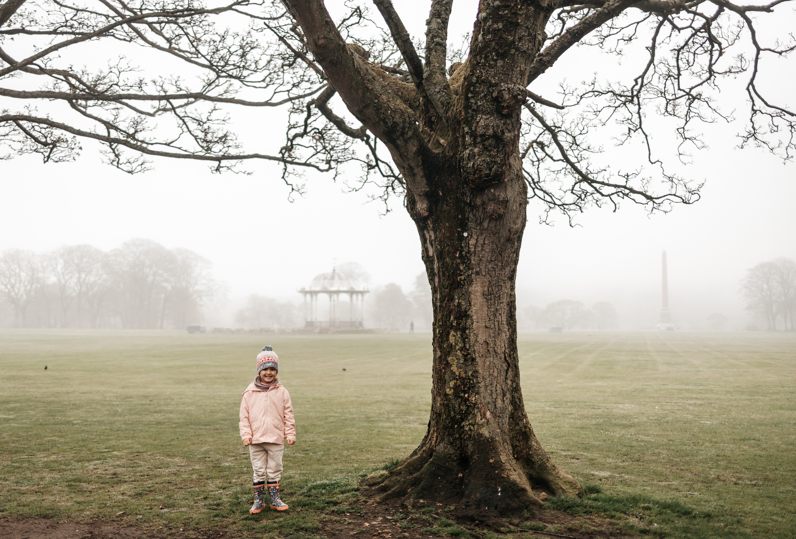 Walking with kids. Family and kids photographer in Aberdeen UK Lyubov Popova