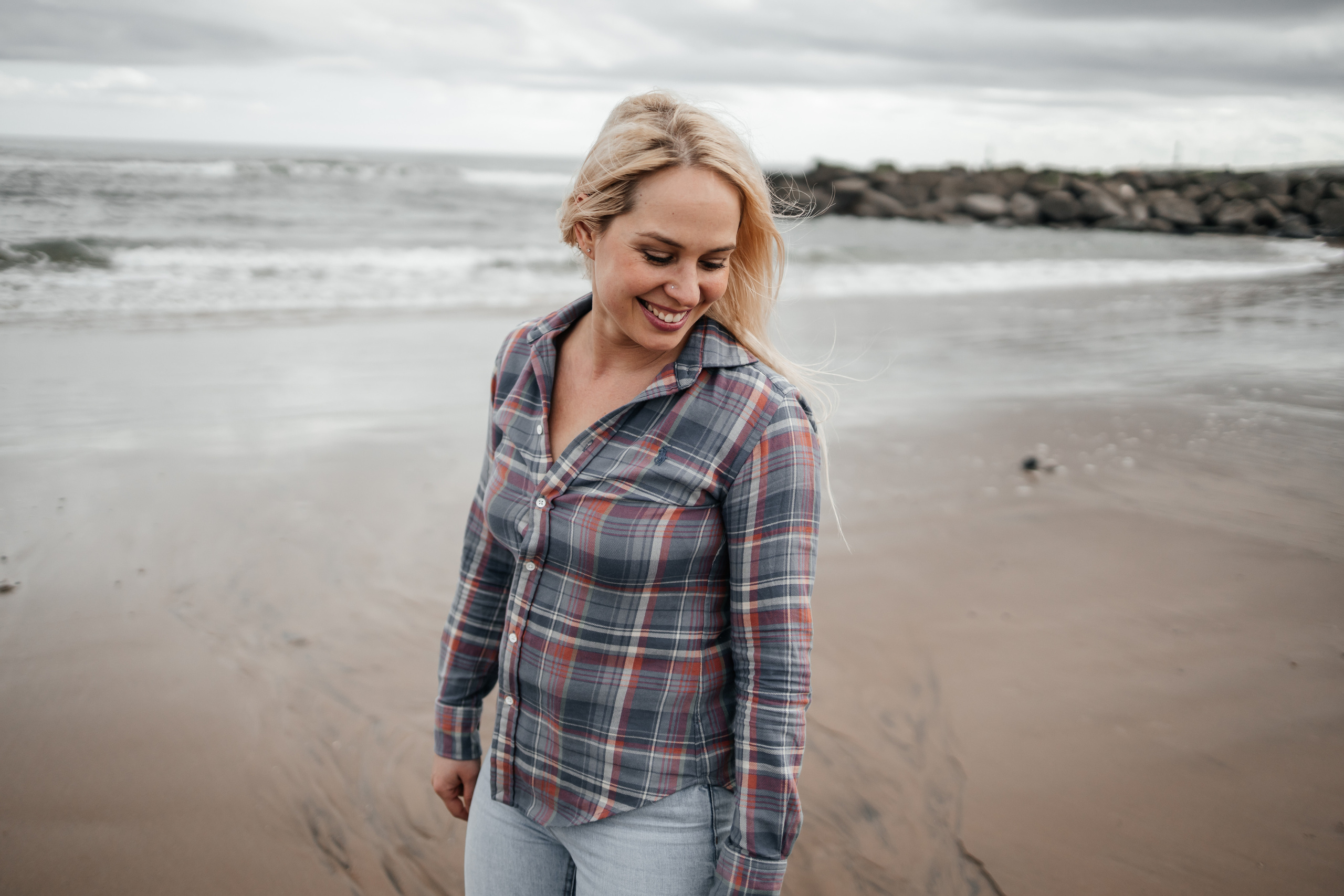 Personal photosession at the seaside. Family and kids photographer in Aberdeen UK Lyubov Popova