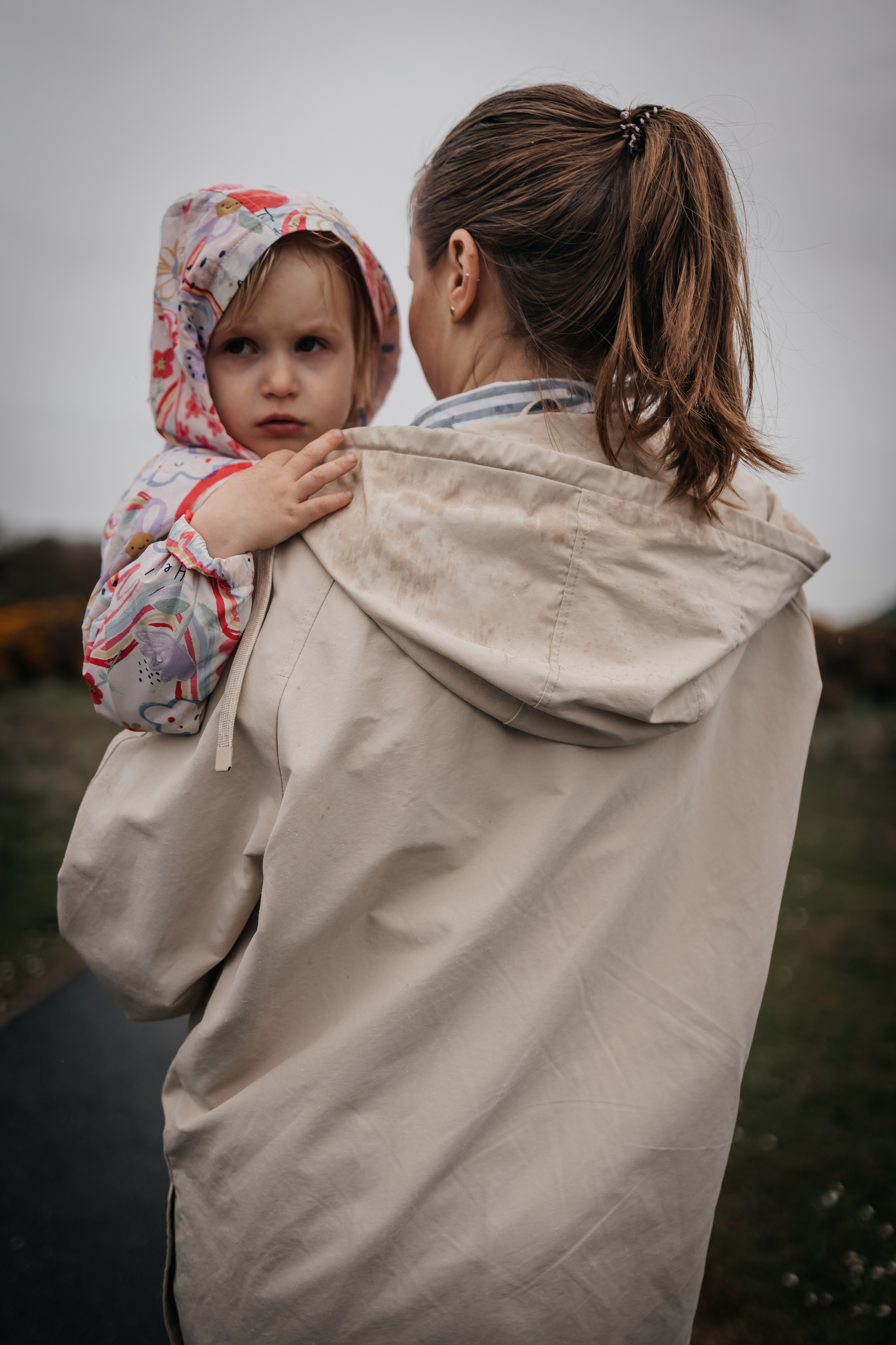 Family on the Balmedee Beach Aberdeen. Family and kids photographer in Aberdeen UK Lyubov Popova