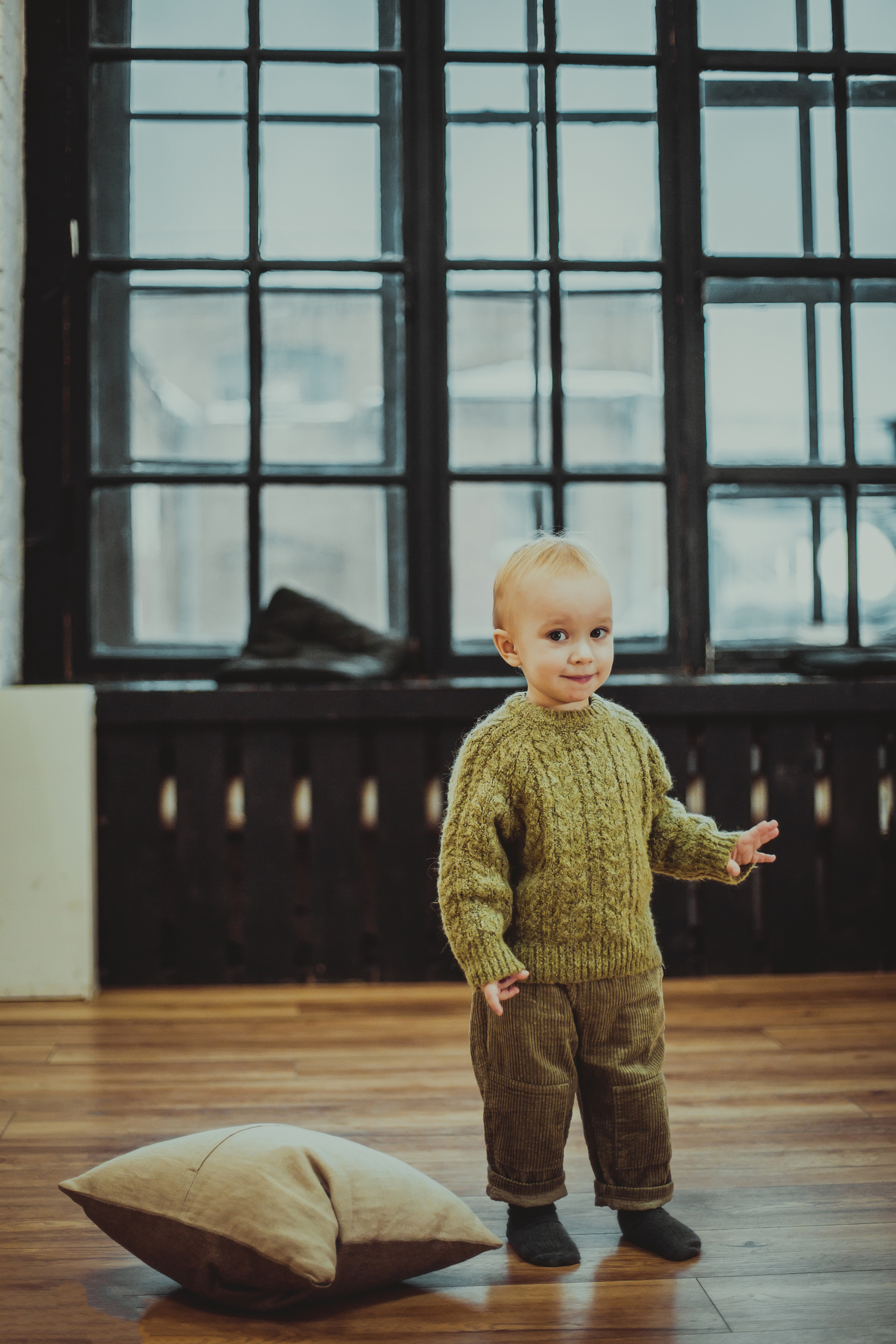 Фотосессия отца с маленьким сыном в студии. Детский, свадебный и семейный фотограф Юлия Курбатова, Санкт-Петербург