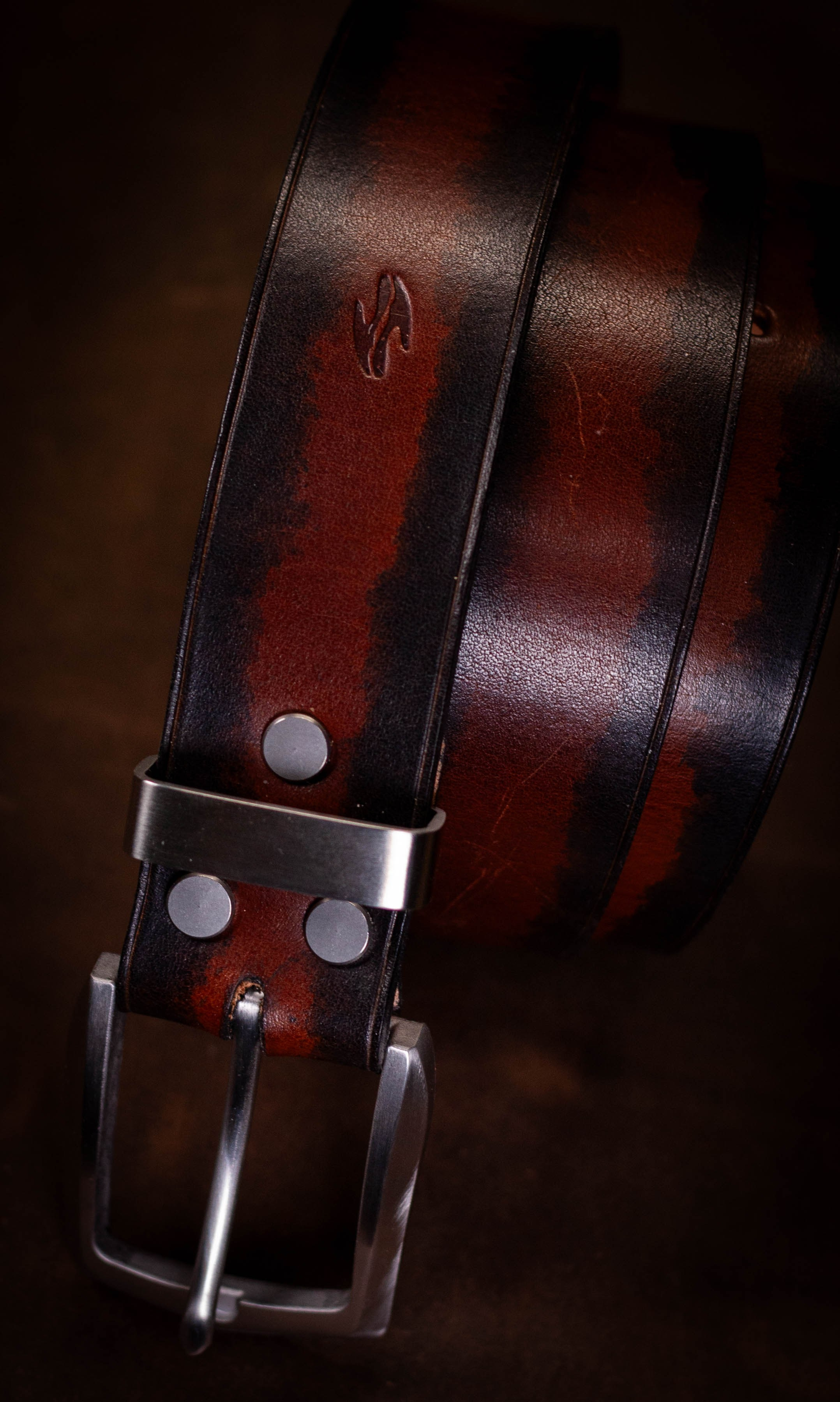 Кожевенная мастерская "Удалов". Фотограф и кожевник Кирилл Удалов