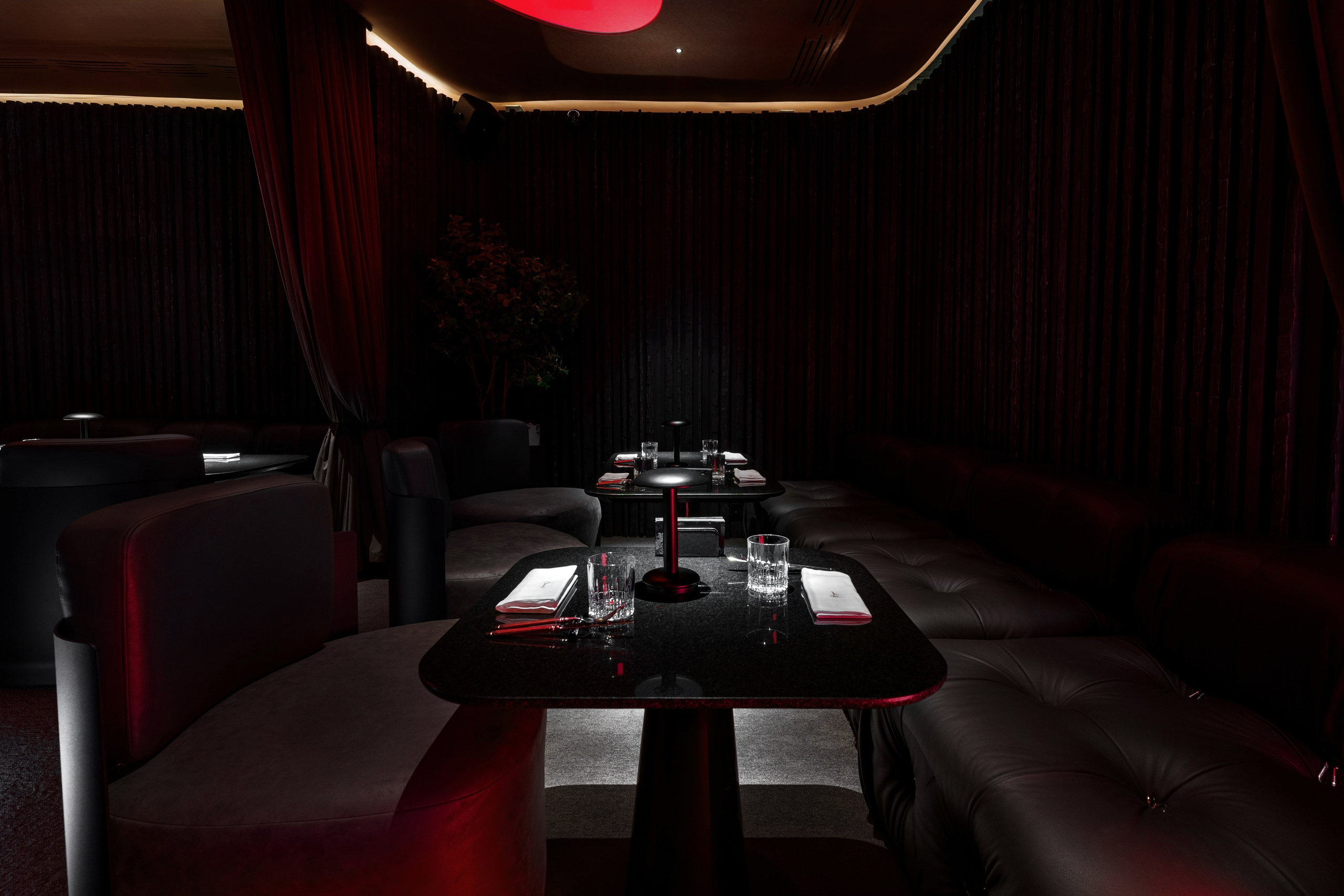 Maison Rouge. Фотограф в Санкт-Петербурге Артем Михайлов