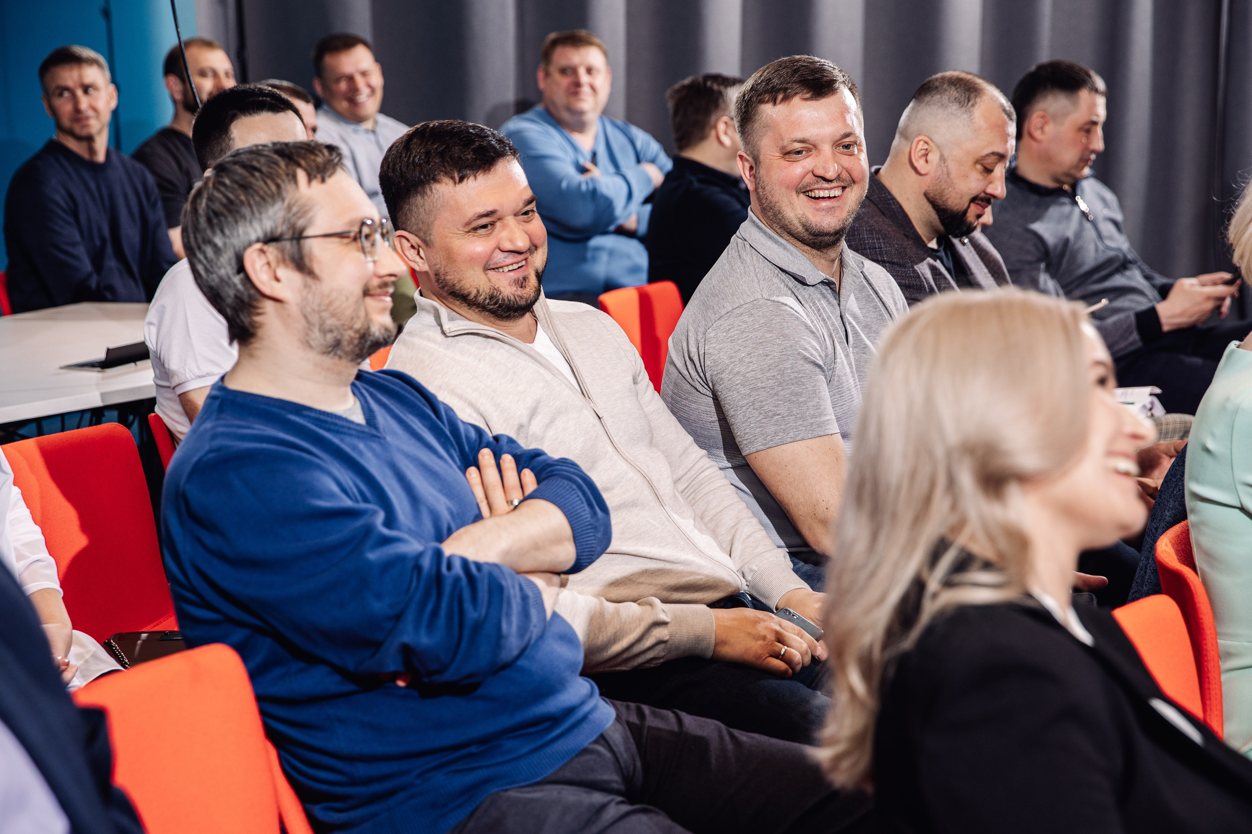 Конференции. Марина Соколова. Контентный и семейный фотограф г. Красноярск