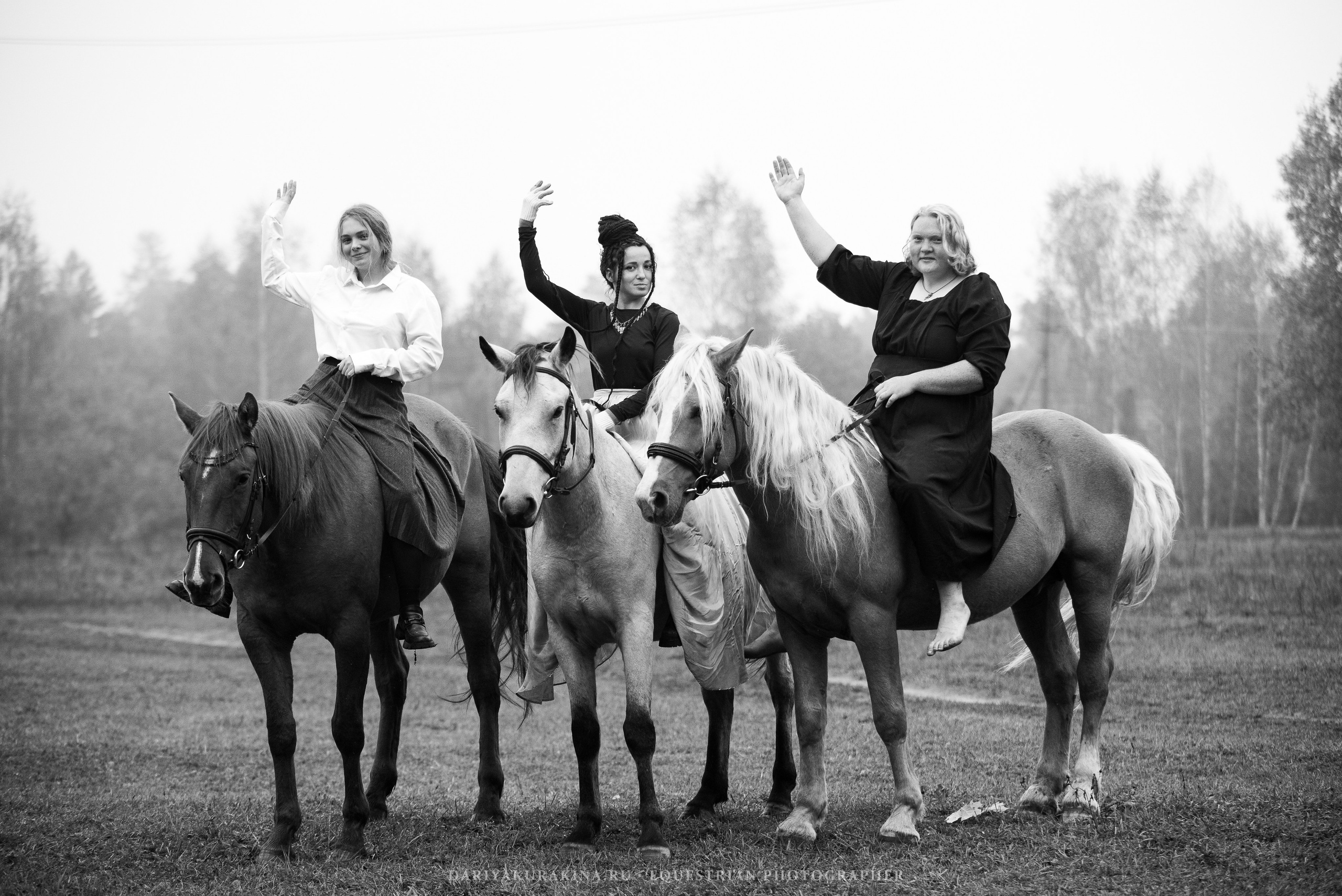 Ира, Тамара и Лена, КСК «БАЛЛАДА». Конный фотограф Куракина Дарья • Фотосессии с лошадьми