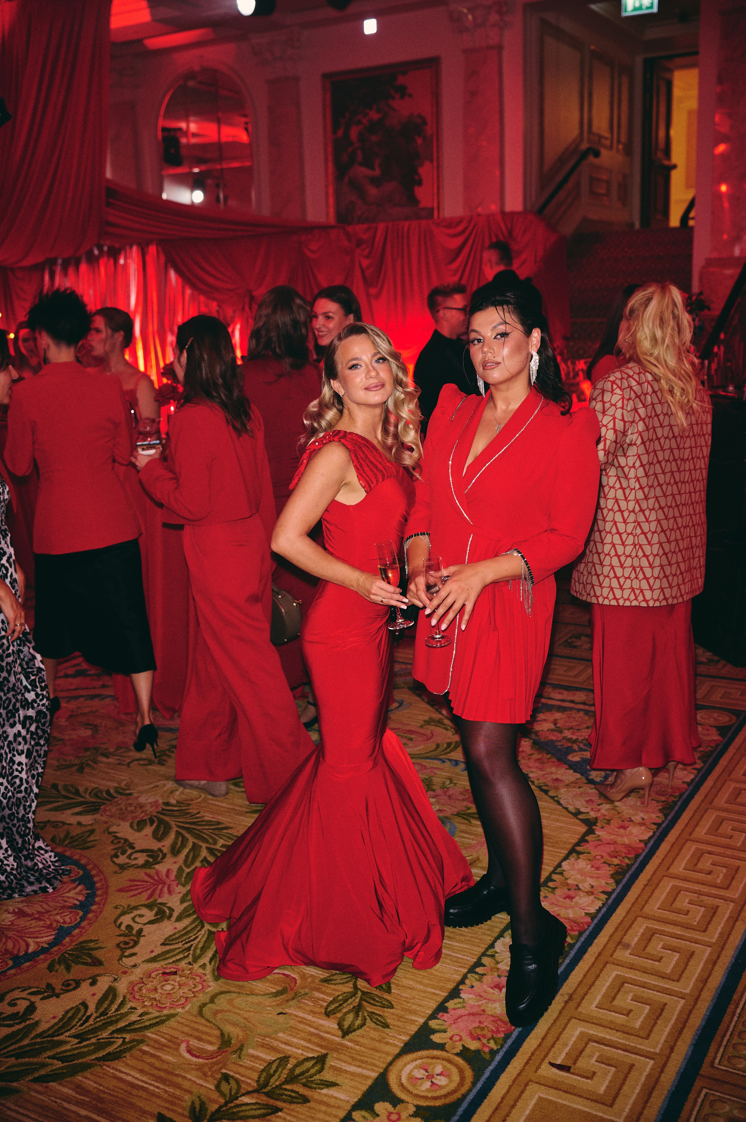 RED BALL (Four Seasons Lion Palace St. Petersburg 5*). Свадебный фотограф в Санкт-Петербурге, Москве, СПб Сергей Поддубный