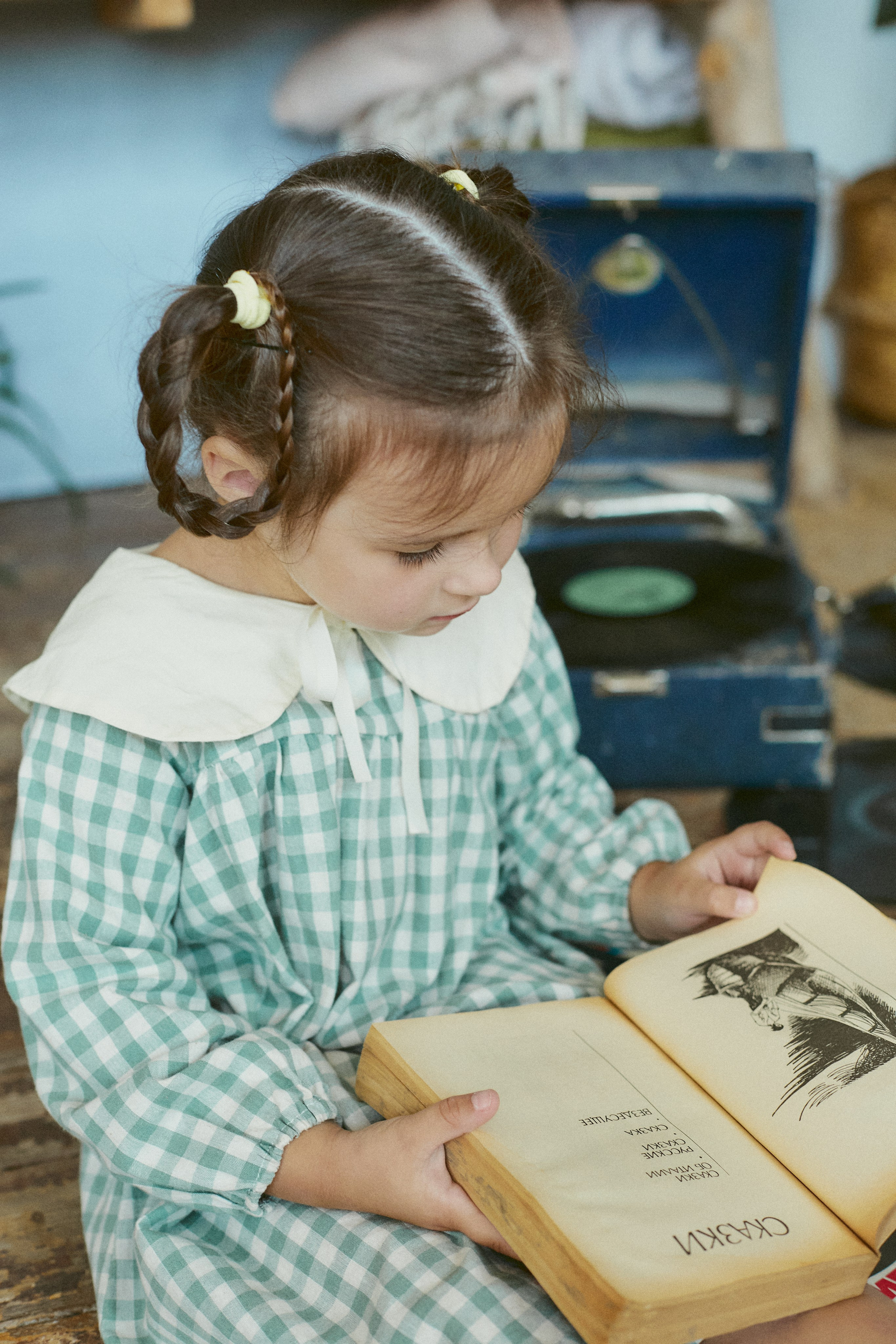 RETRO. Efimova Model Agency