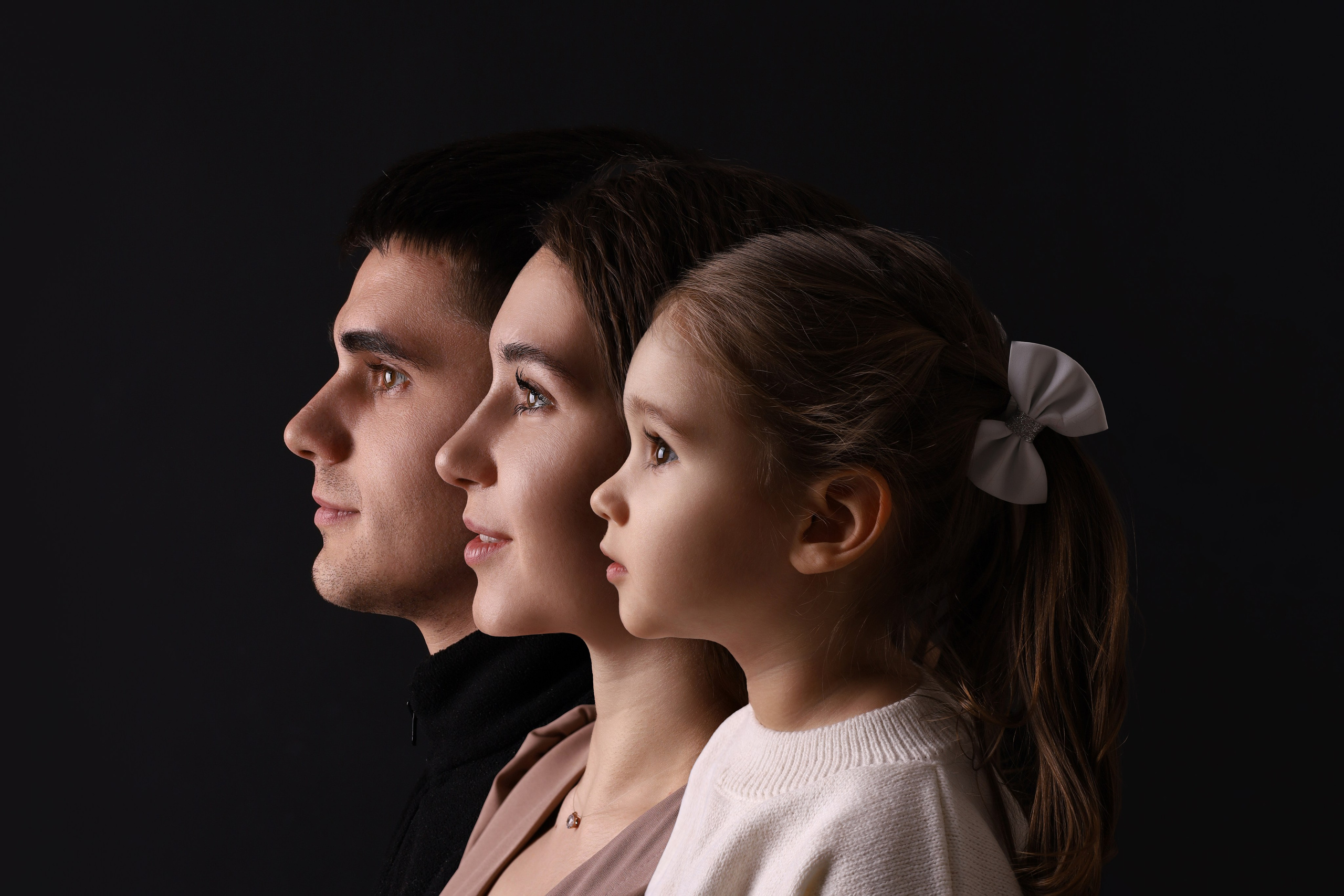 Портрет в профиль новосибирск семейный портрет. Фотограф новорожденных и детский фотограф в Новосибирске