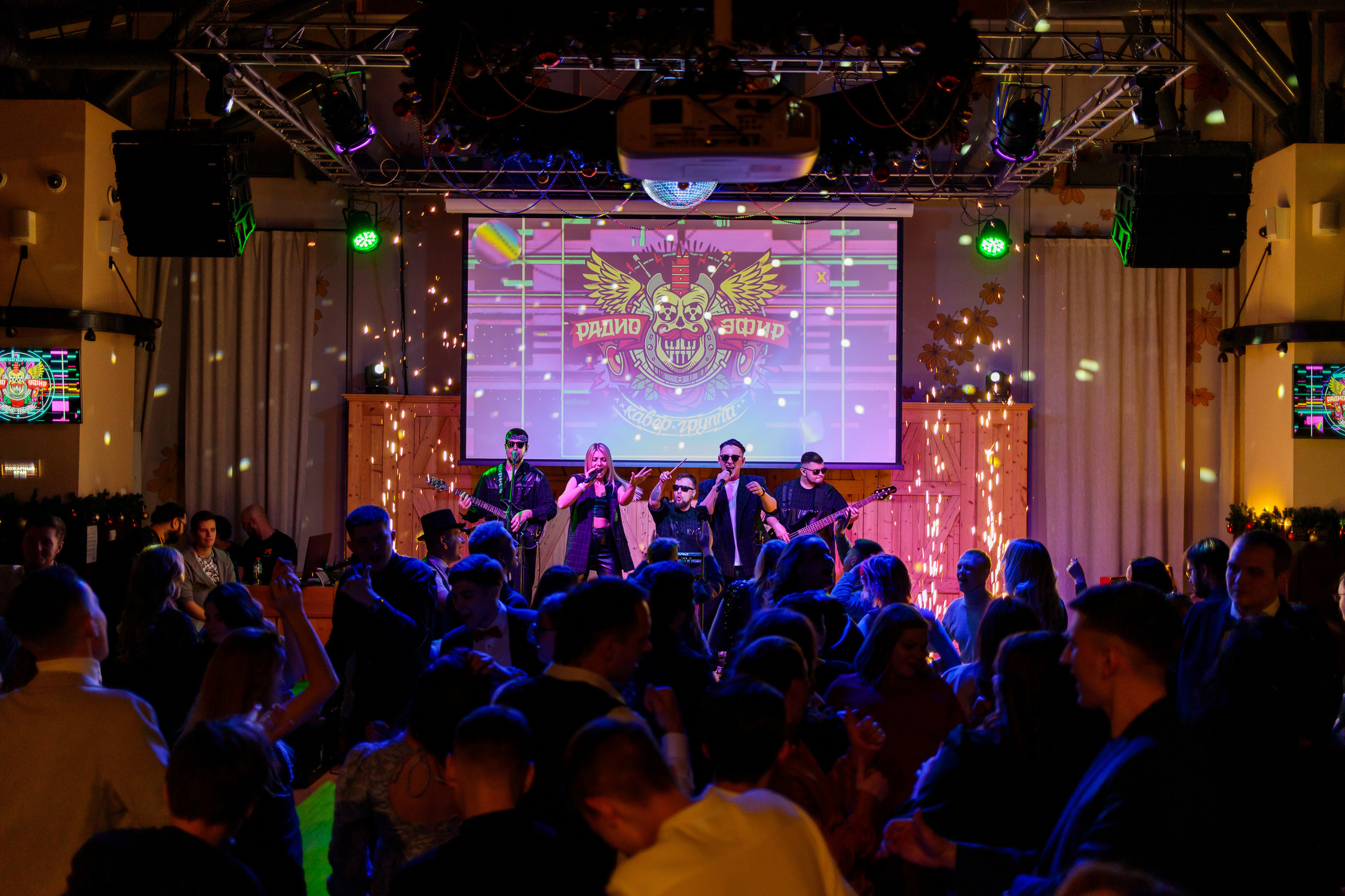 Фотограф Новокузнецк. Фотограф в Новокузнецке Бахтияр Омуров