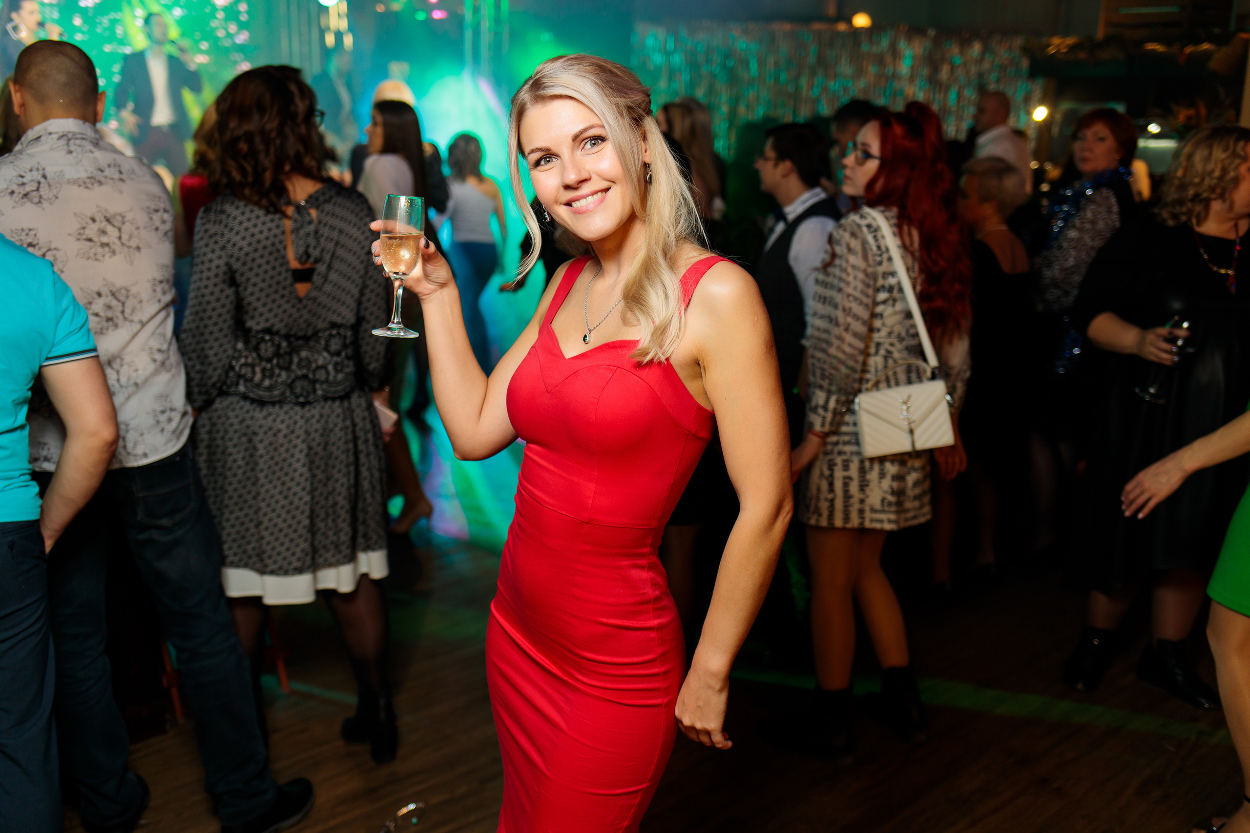 Фотограф Новокузнецк. Фотограф в Новокузнецке Бахтияр Омуров