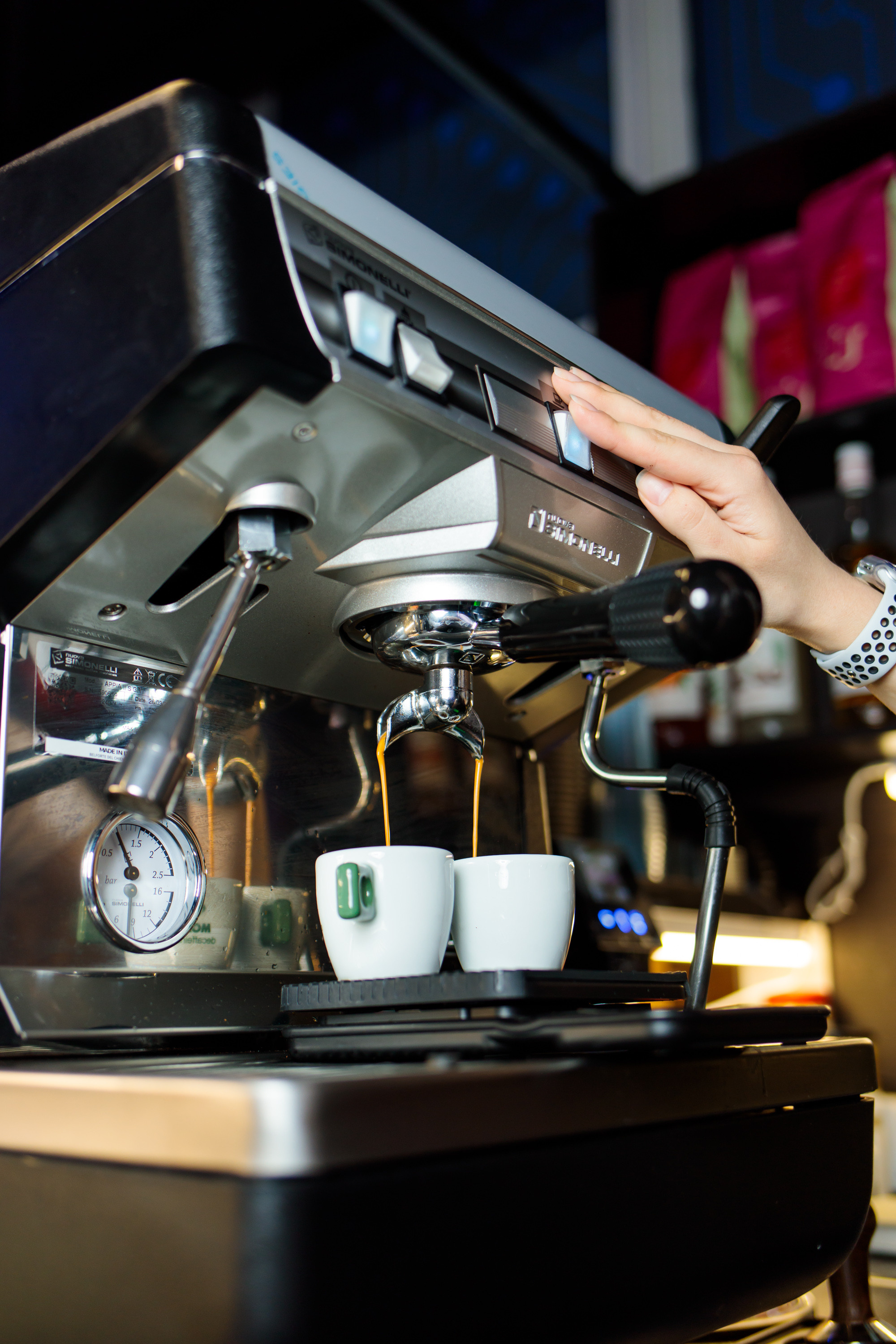 Контент для бизнеса в Новокузнеце. Фотограф в Новокузнецке Бахтияр Омуров