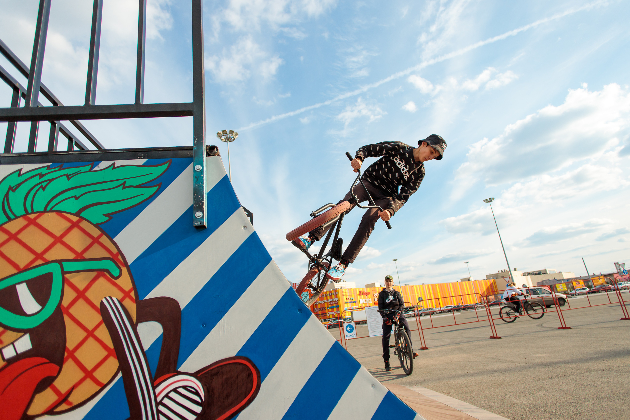 Фотограф Новокузнецк. Фотограф в Новокузнецке Бахтияр Омуров