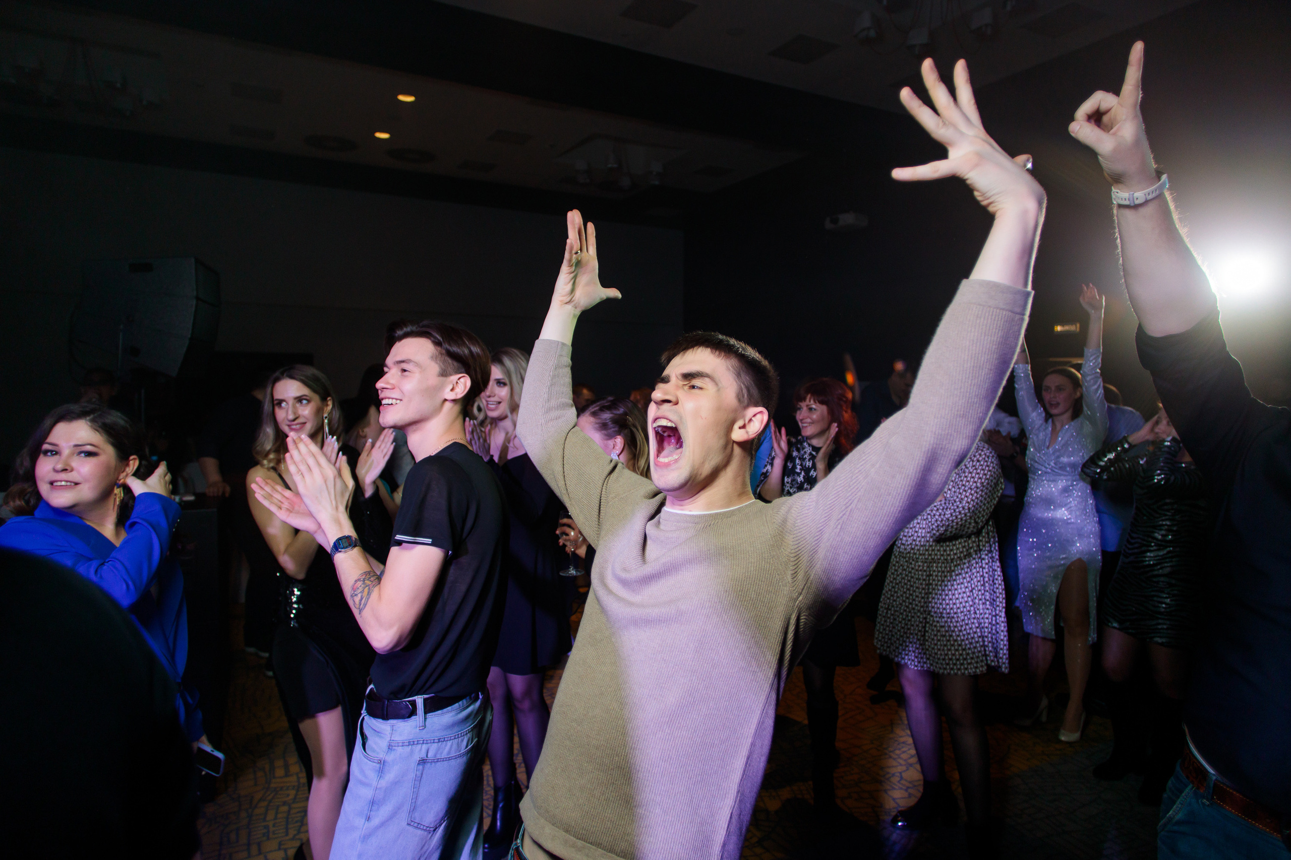 Фотограф Новокузнецк. Фотограф в Новокузнецке Бахтияр Омуров
