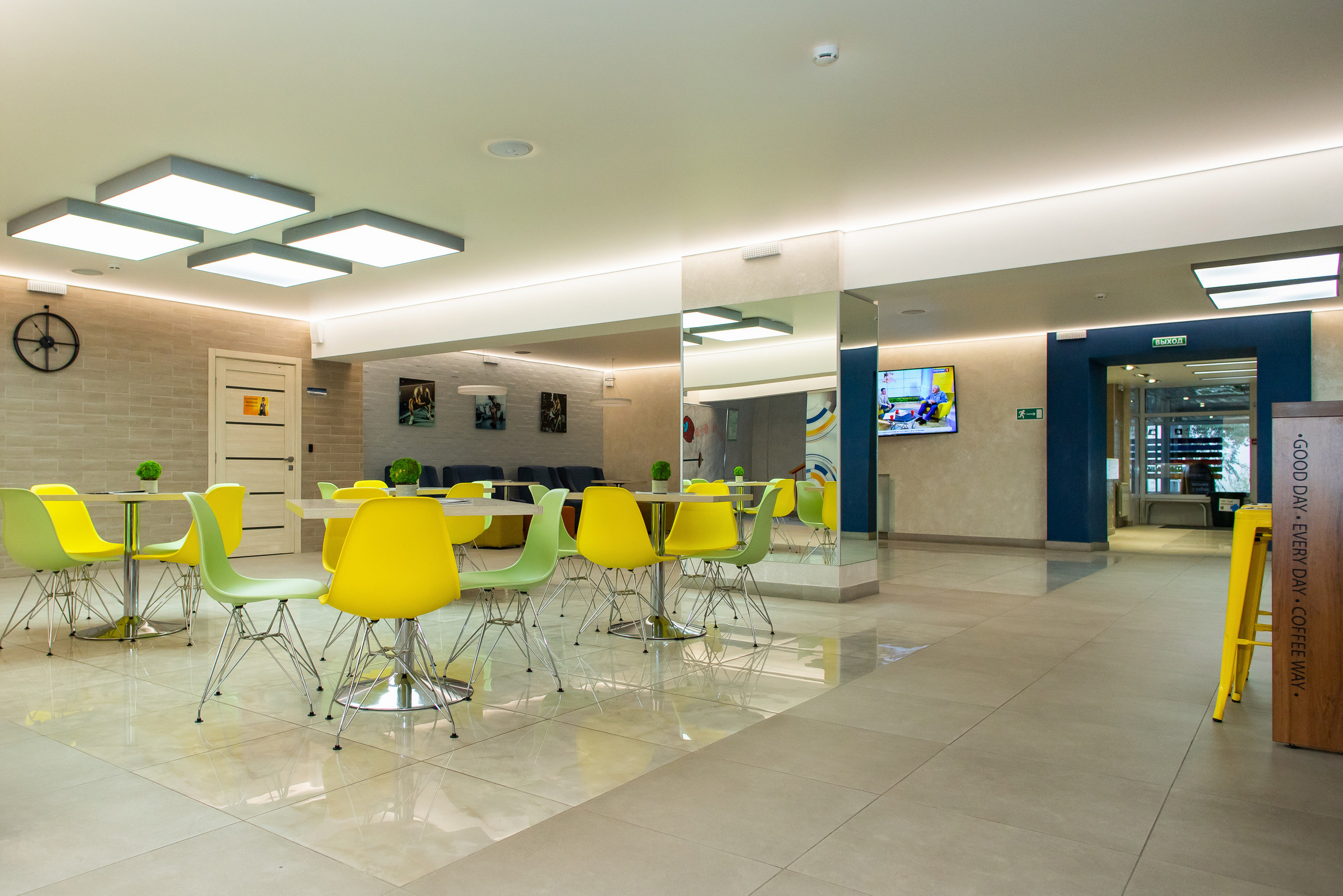 Контент для бизнеса в Новокузнеце. Фотограф в Новокузнецке Бахтияр Омуров