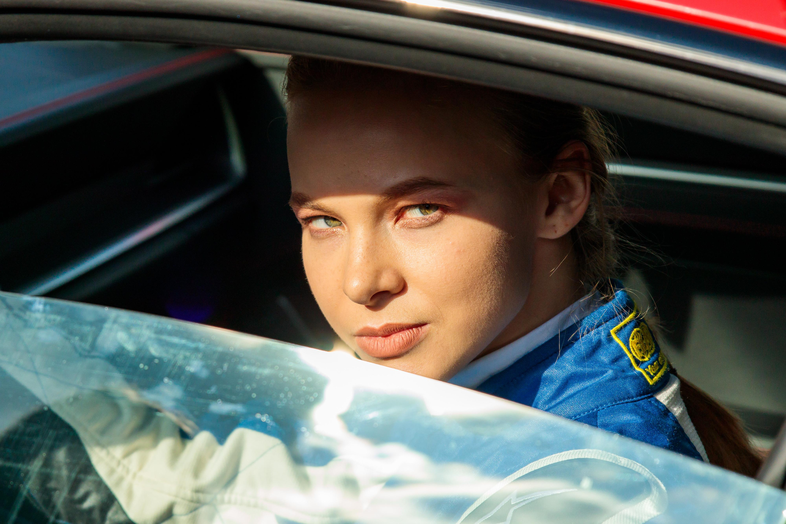 Фотосессии. Фотограф в Новокузнецке Бахтияр Омуров