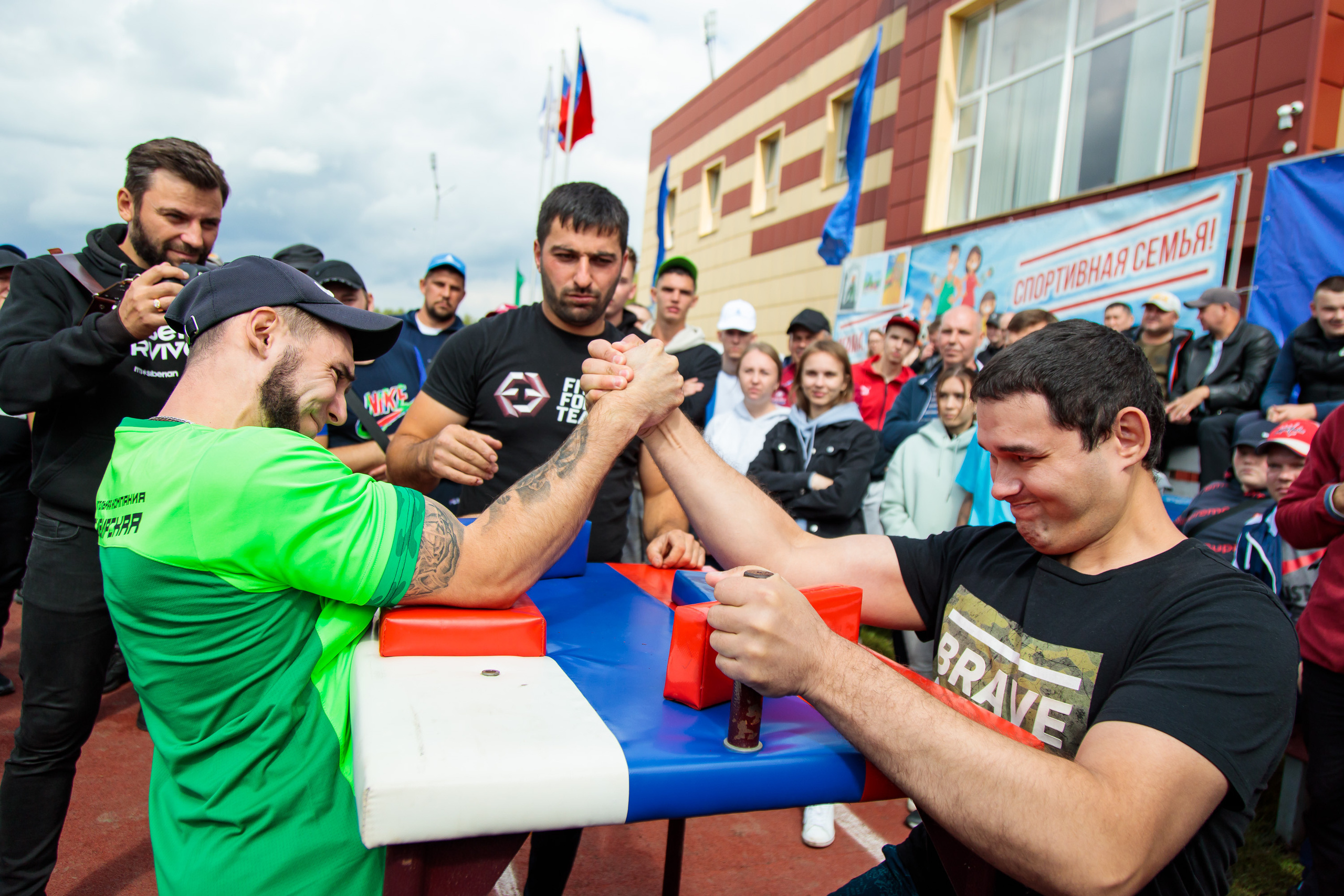 Фотограф Новокузнецк. Фотограф в Новокузнецке Бахтияр Омуров