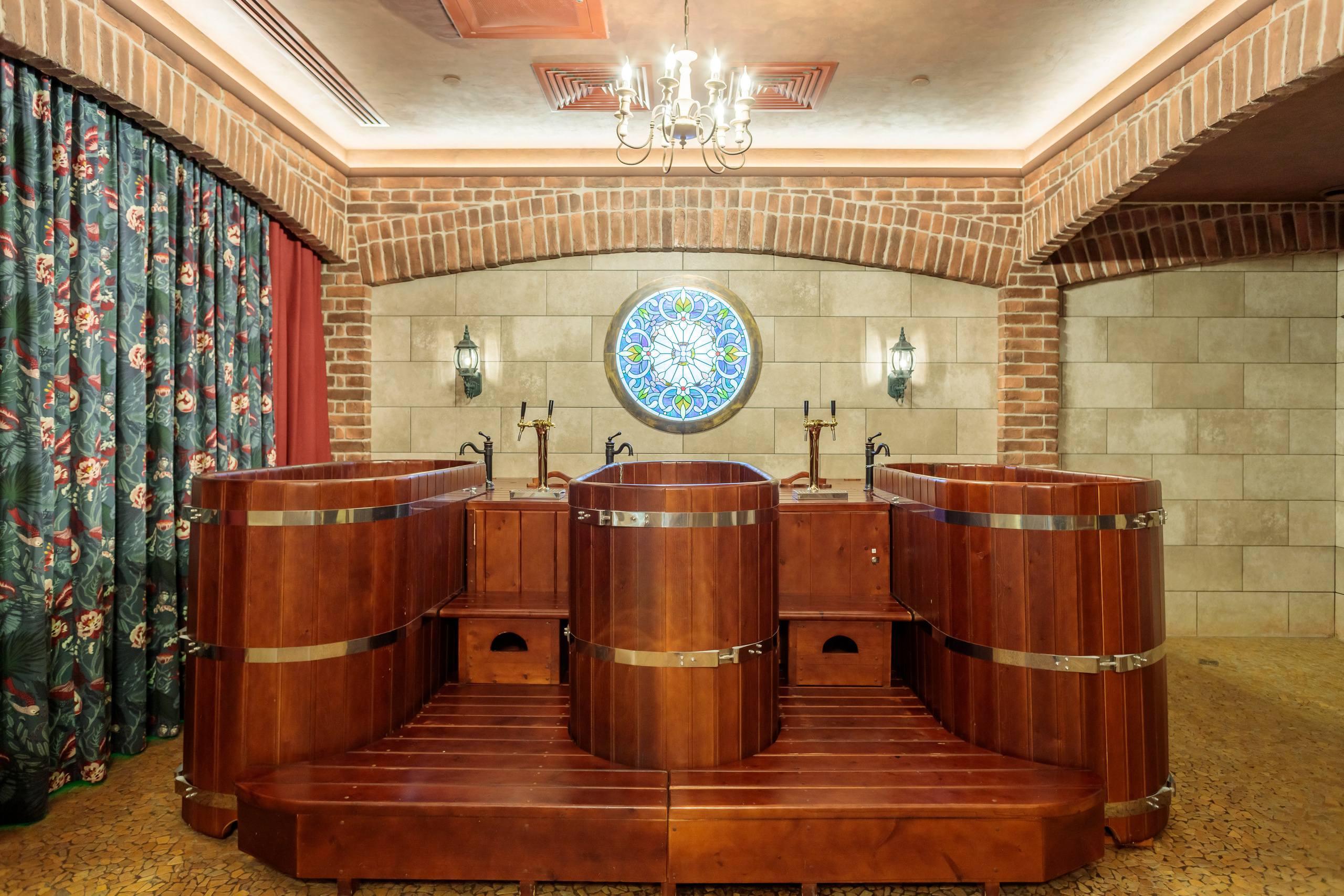 Контент для бизнеса в Новокузнеце. Фотограф в Новокузнецке Бахтияр Омуров