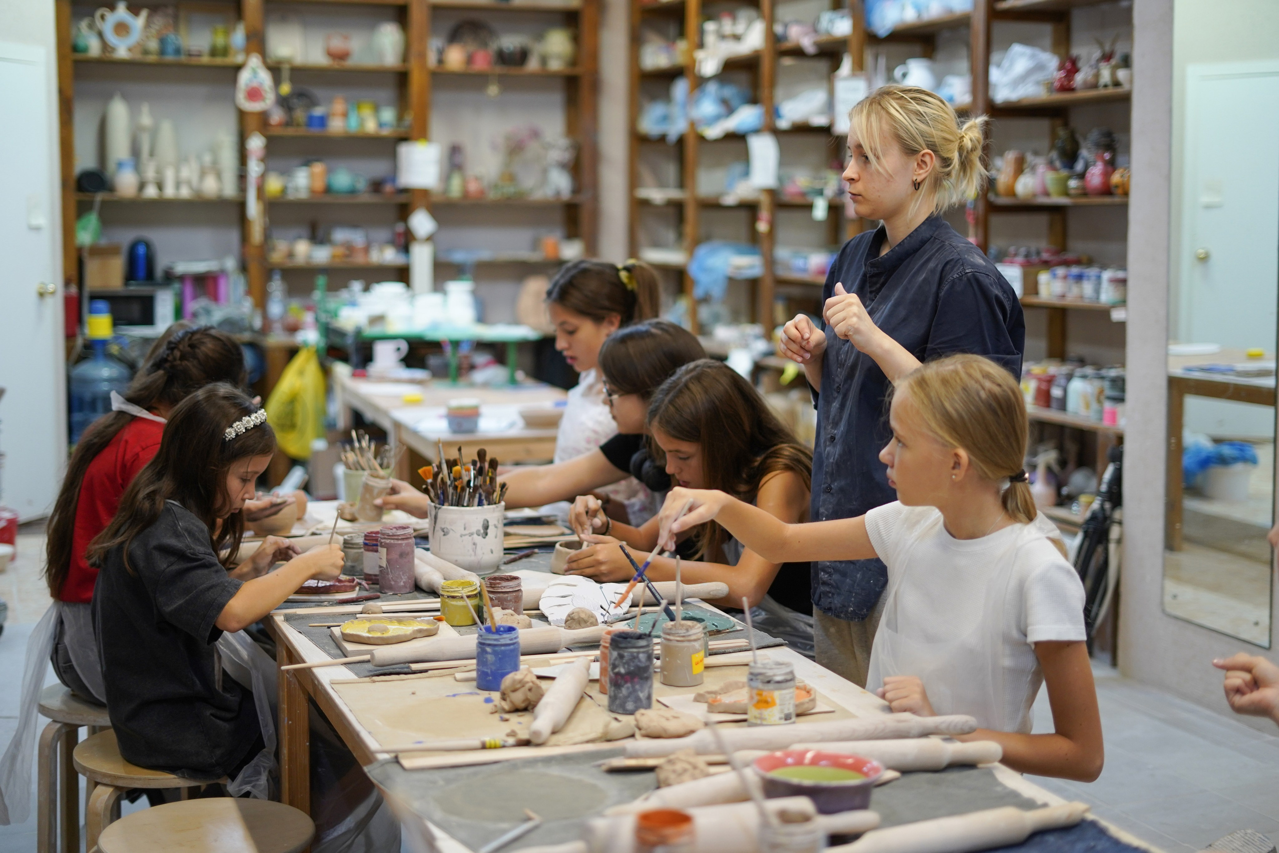 Сьемка в гончарной мастерской. Главная