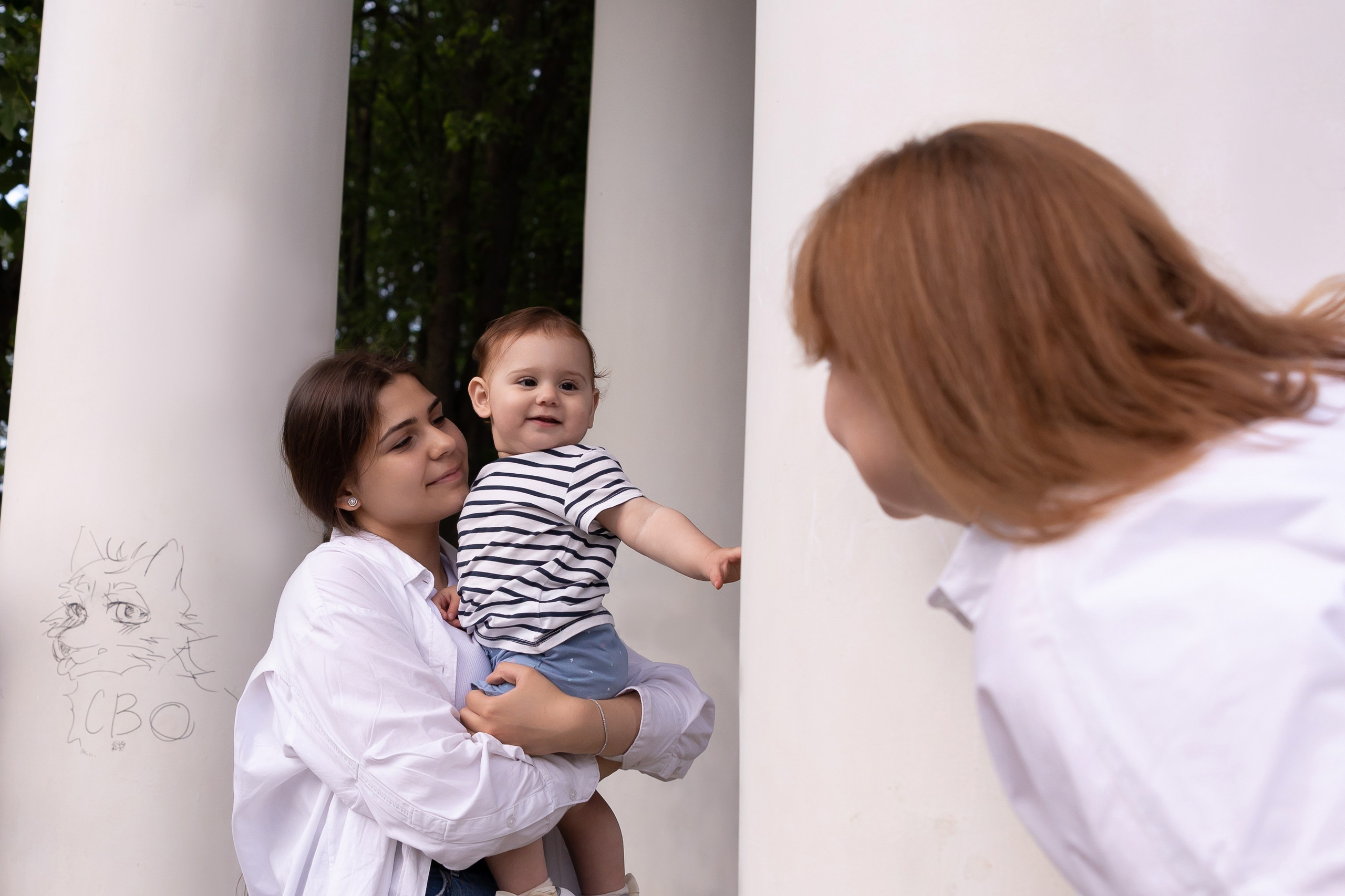 Прогулка в парке. Сказочный фотограф для Вас и Вашей семьи
