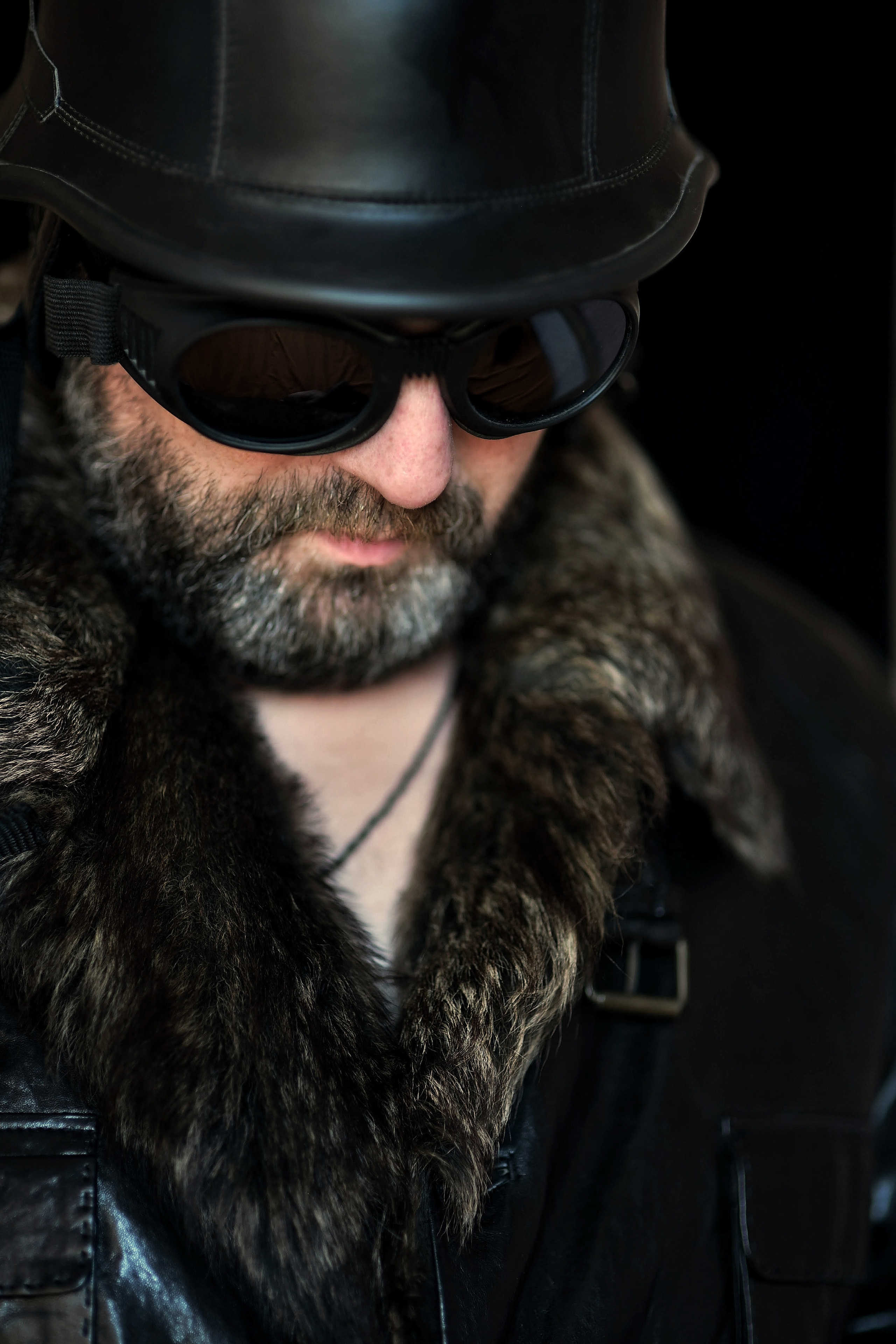 Автопортреты. То ещё портфолио