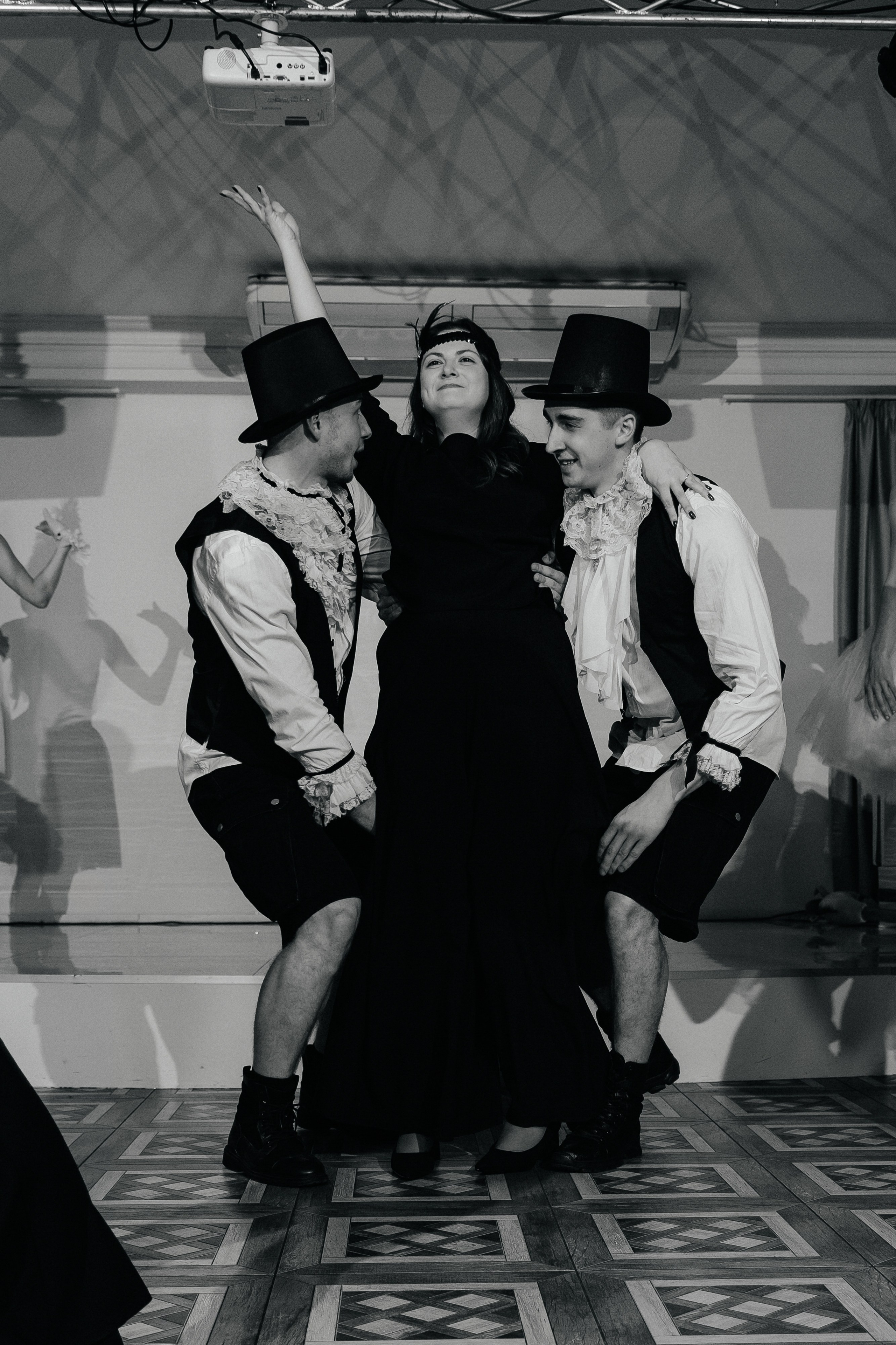 Корпоративная фотосъемка для кафе GARAGE | Новый год 2025 | Минск. Свадебный фотограф в Минске/Беларуси Сергей Спиридонов