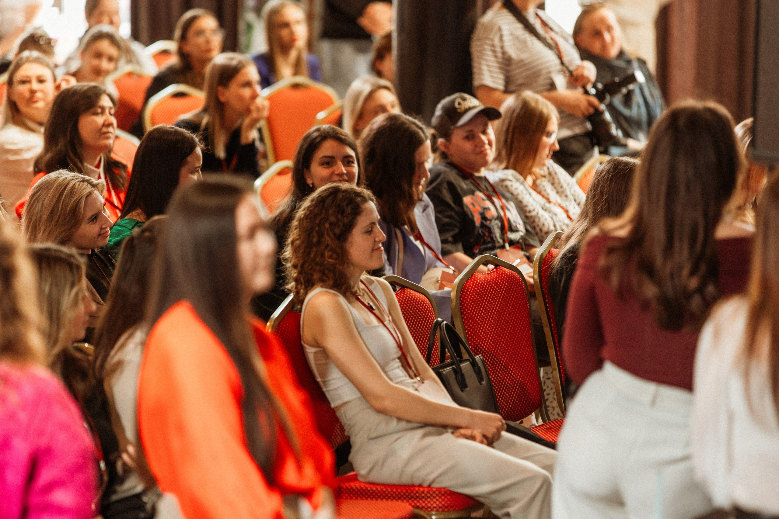 CBcon. Фотограф анималист в Москве Майорова Евгения