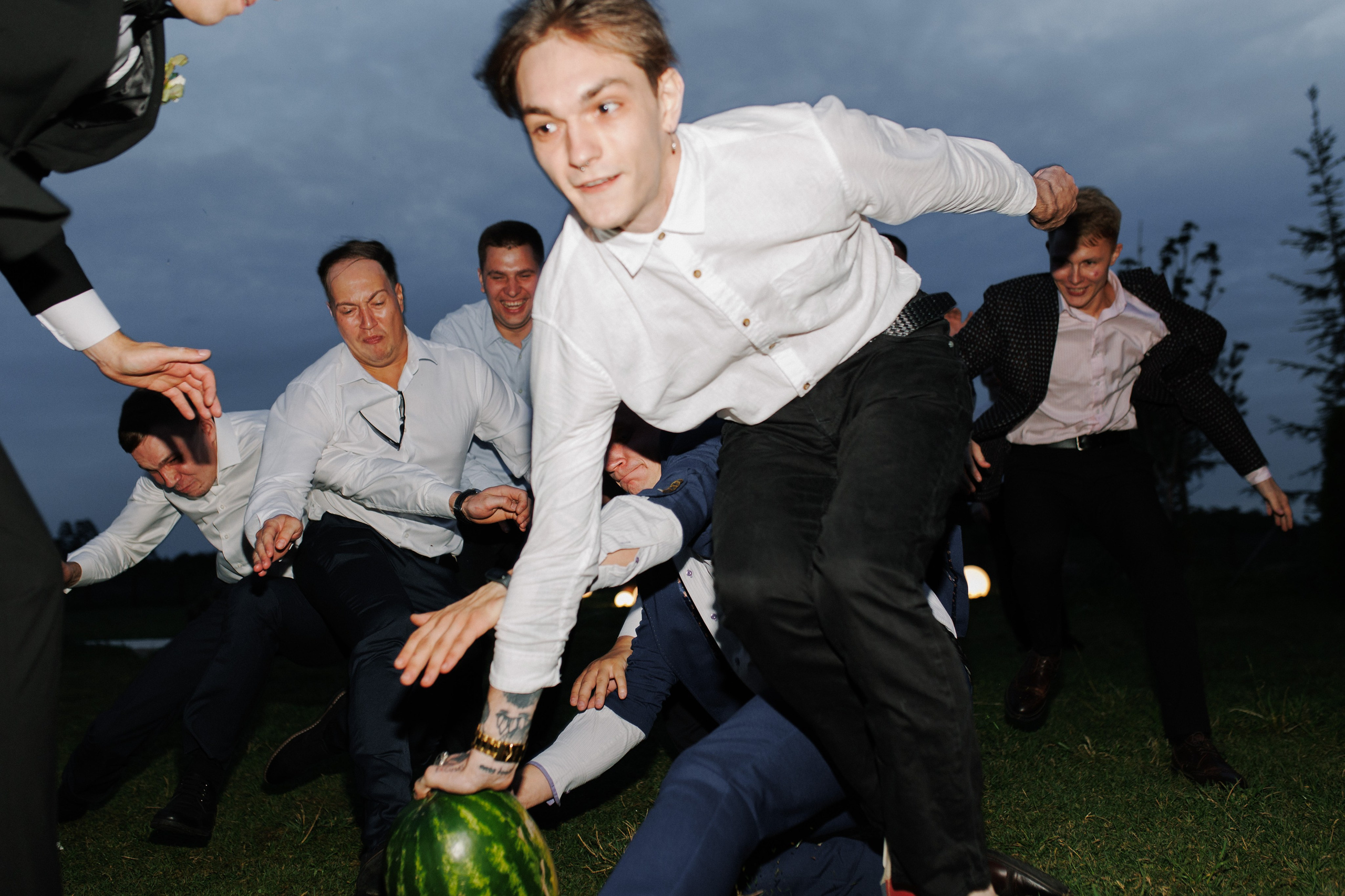 Свадебная фотосессия и банкетная часть в усадьбе СПБ. Свадебный фотограф СПБ