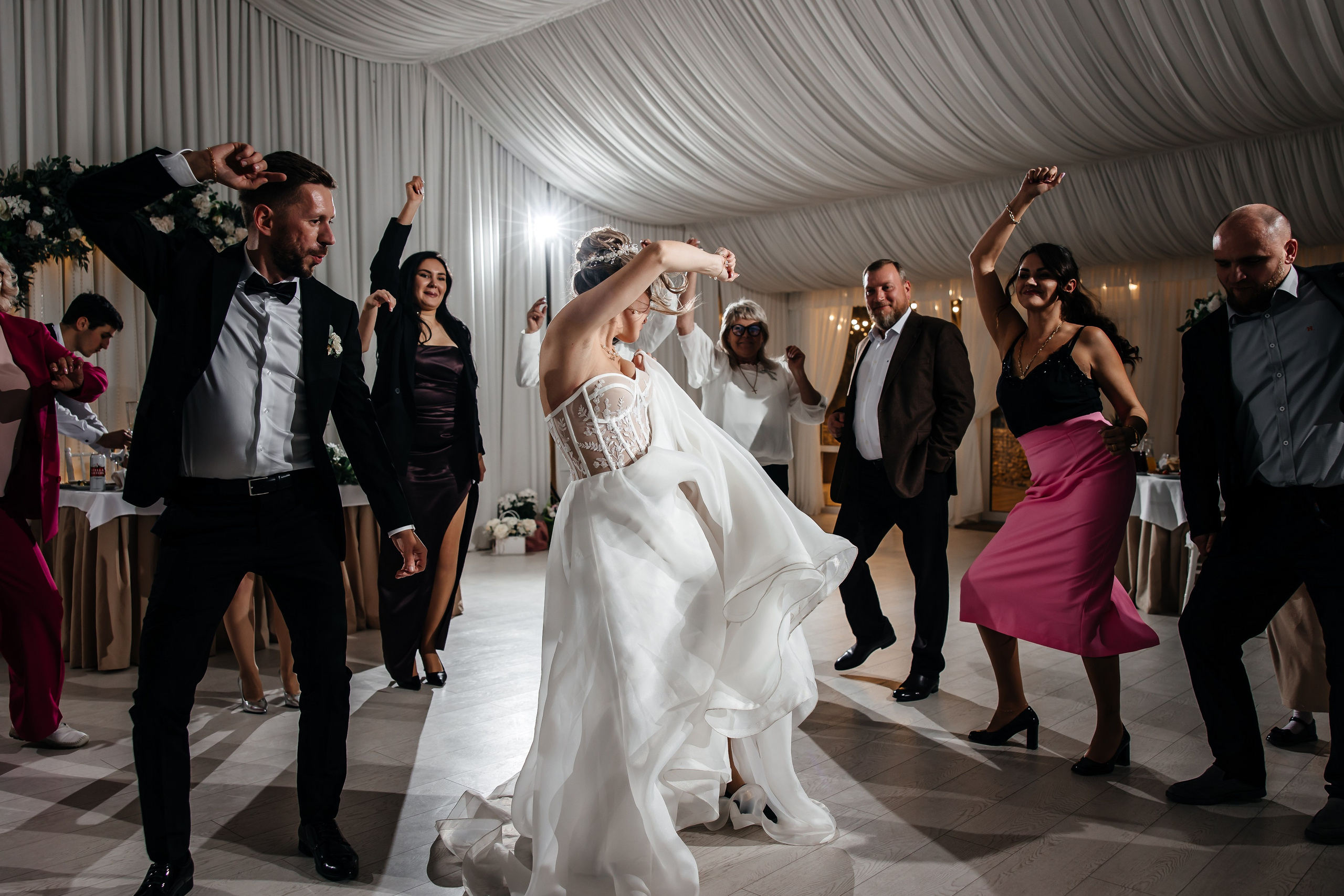 Анонс свадьбы для Ильи и Виктории. Теплый Крымский март. Свадебный фотограф в Крыму и Севастополе Ольга Баскакова