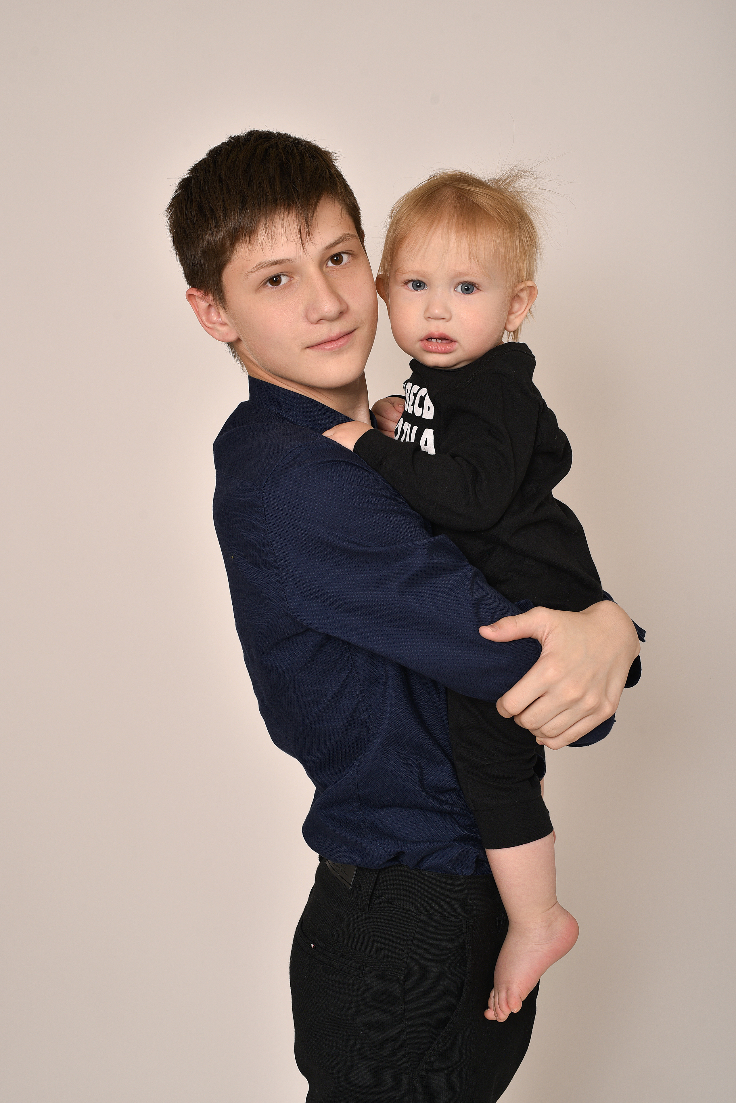 Портрет на фоне. Профессиональный фотограф в Рязани