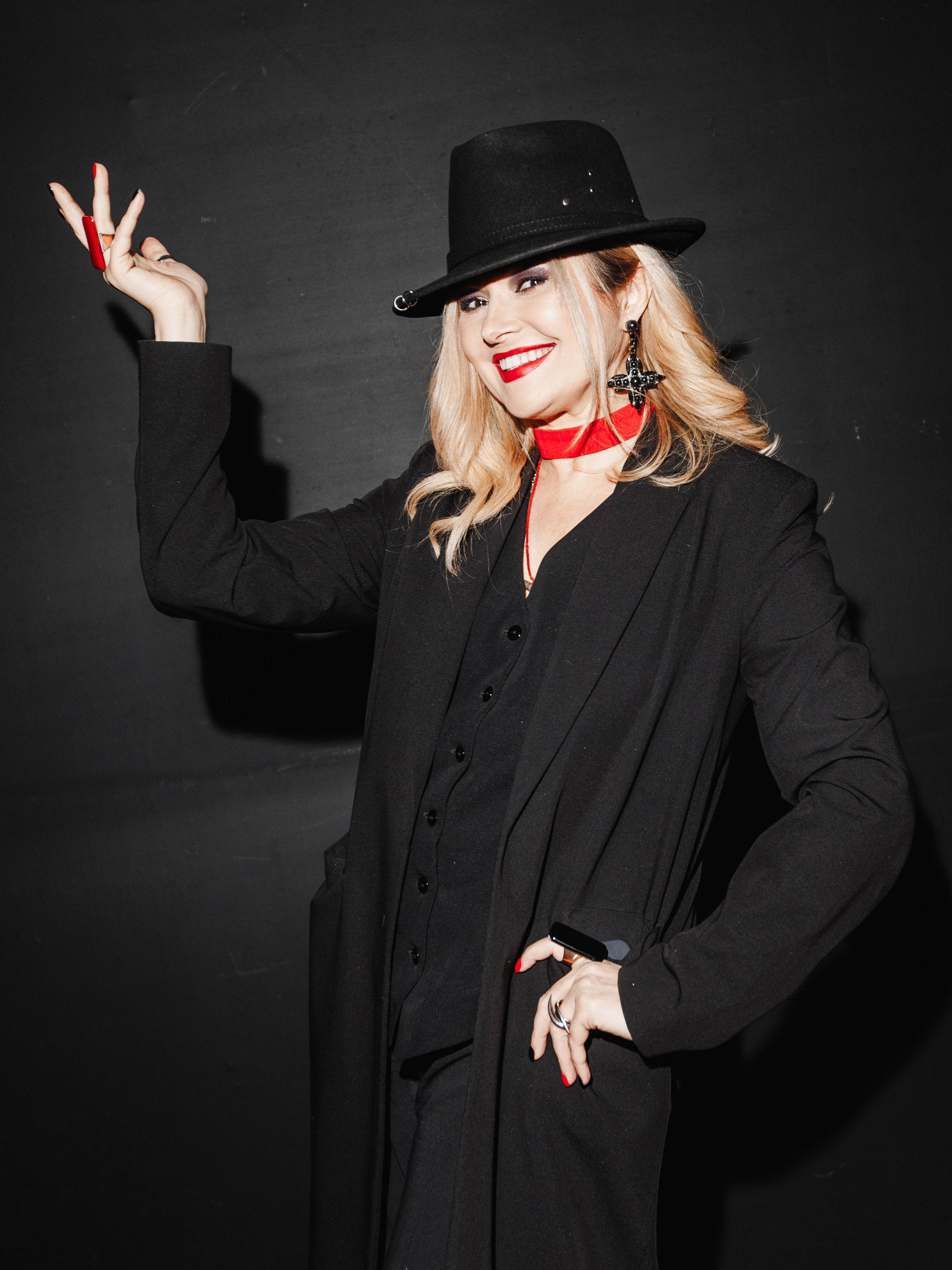 Анжелика Агурбаш, премия WOW. Фотограф Ольга Махалова — Санкт-Петербург, Москва, Нижний Новгород