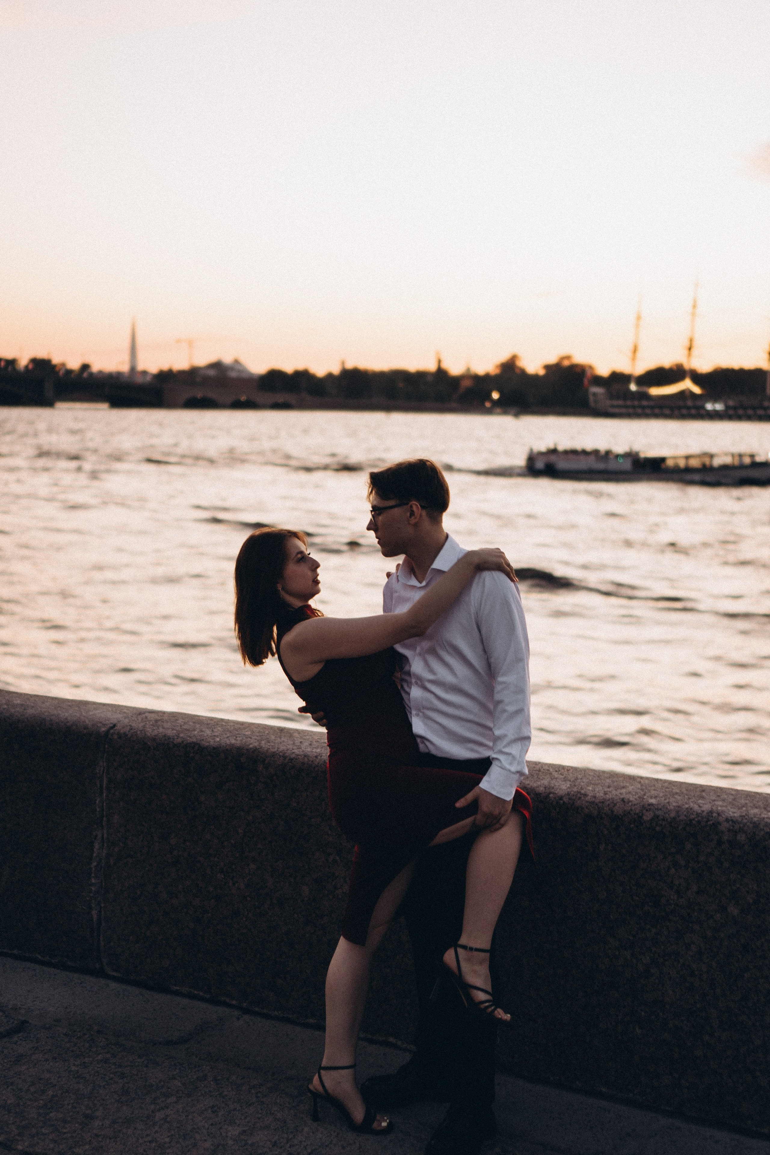 ПРОГУЛКА НА ЗАКАТЕ. Профессиональный фотограф, Санкт-Петербург — Виктория Богомолова