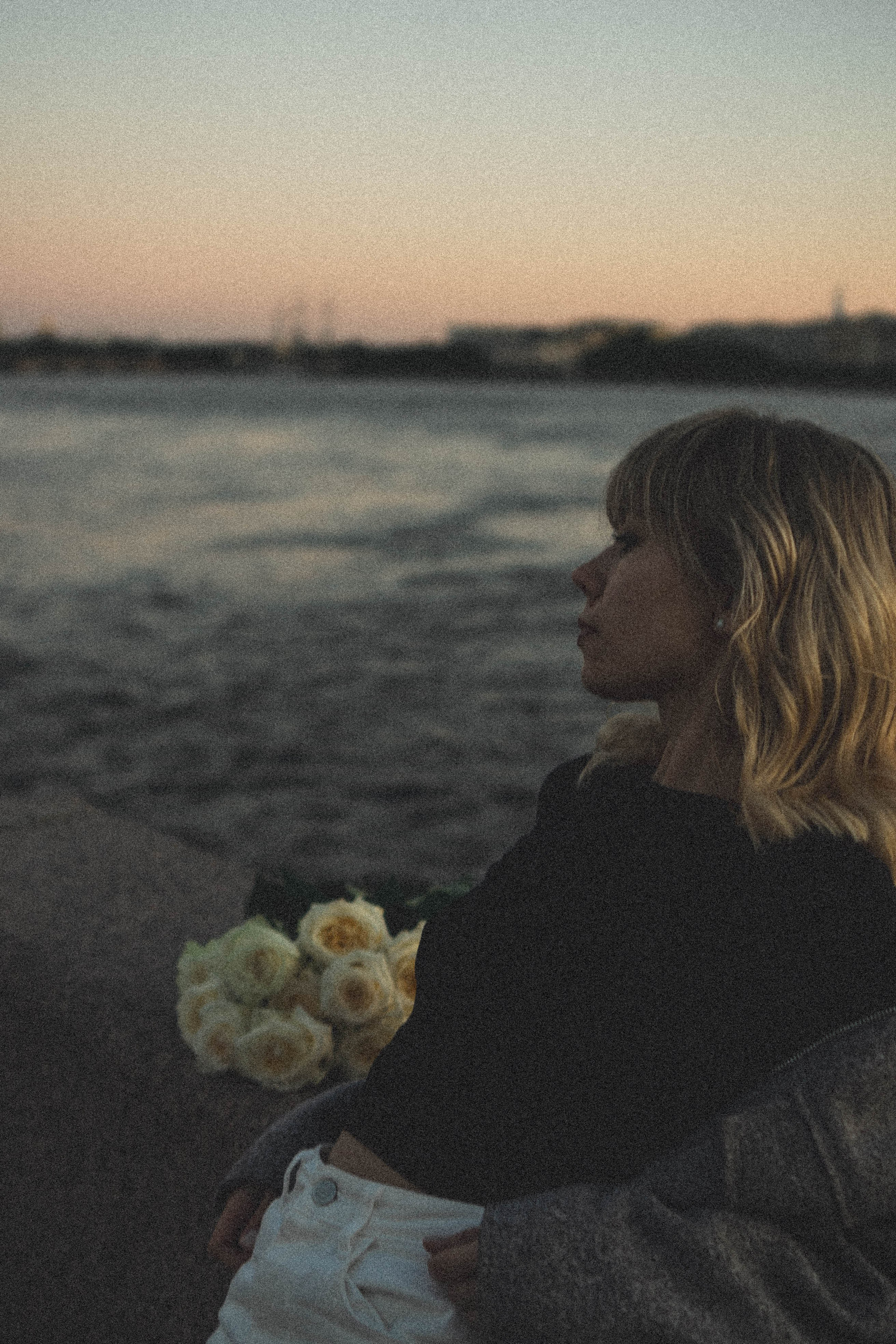 ПРОГУЛКА ПО ГОРОДУ В БЕЛЫЕ НОЧИ (другой вариант). Профессиональный фотограф, Санкт-Петербург — Виктория Богомолова