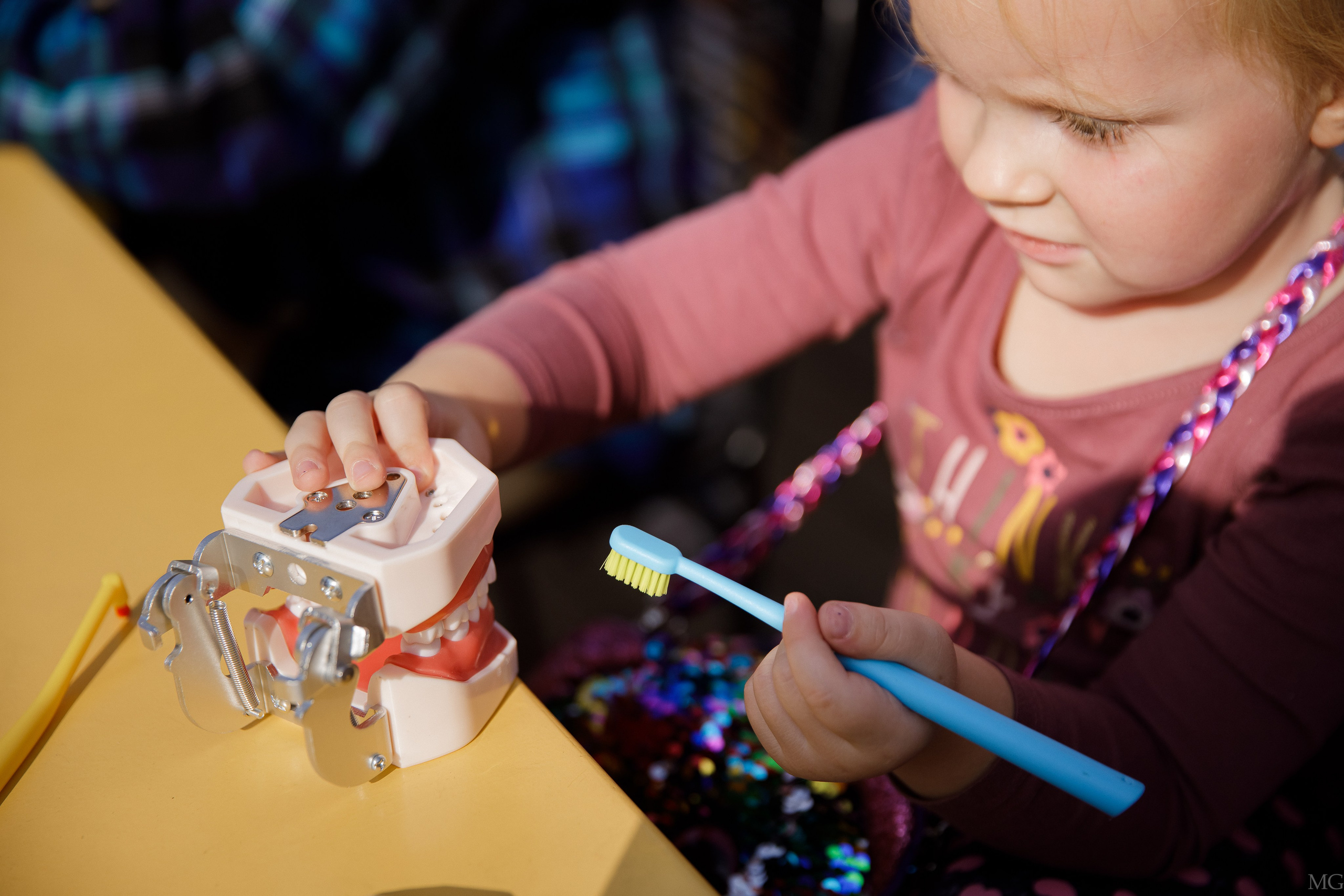 Конференция Гигиена и Профилактика. Маша Гонтарь Семейный домашний репортажный фотограф в Санкт-Петербурге