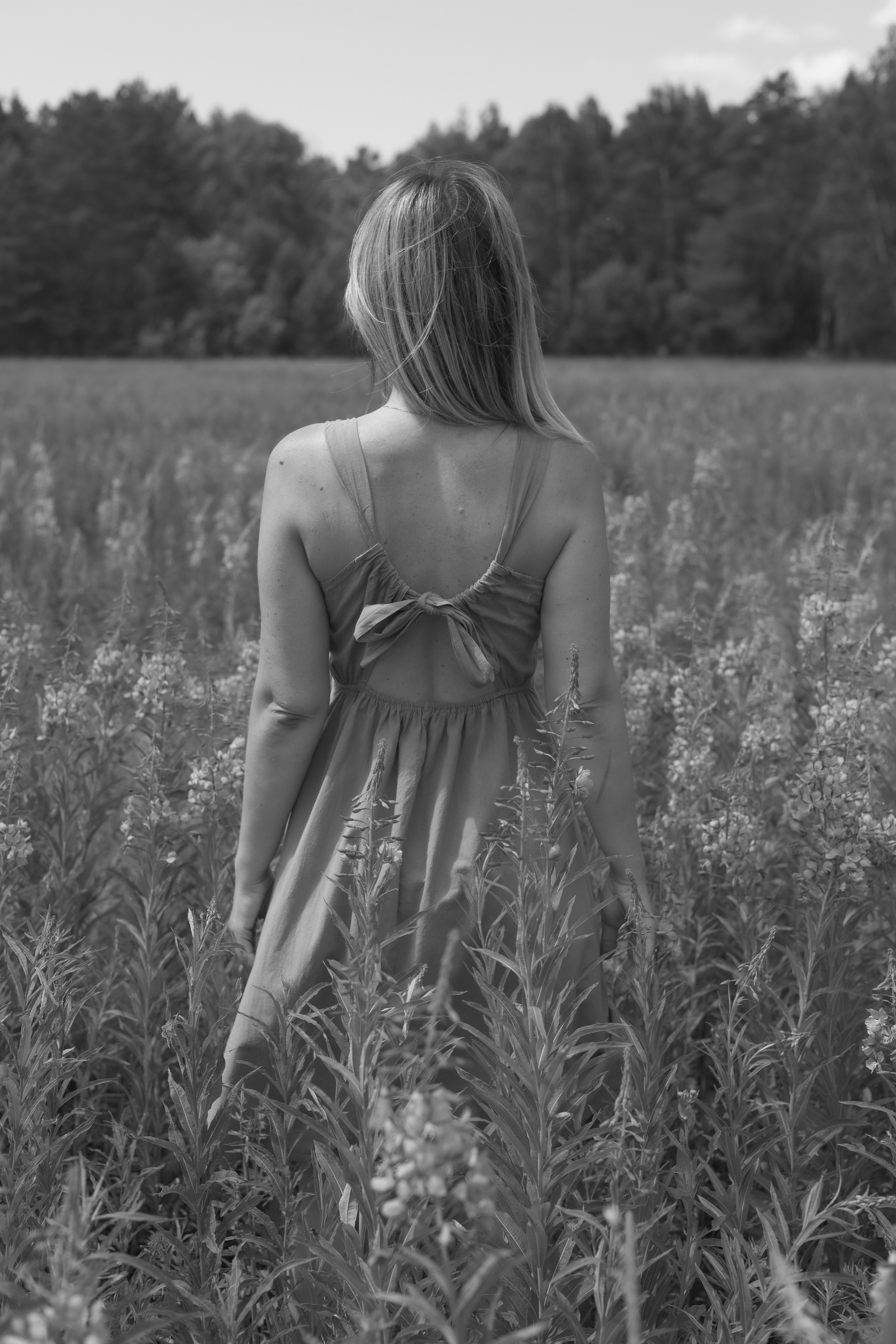 ЮЛЯ ТВОРЧЕСКАЯ. Фотограф Красноярск съемки лавстори, фотосессия в студии, портретная съемка, творческие фотосессии