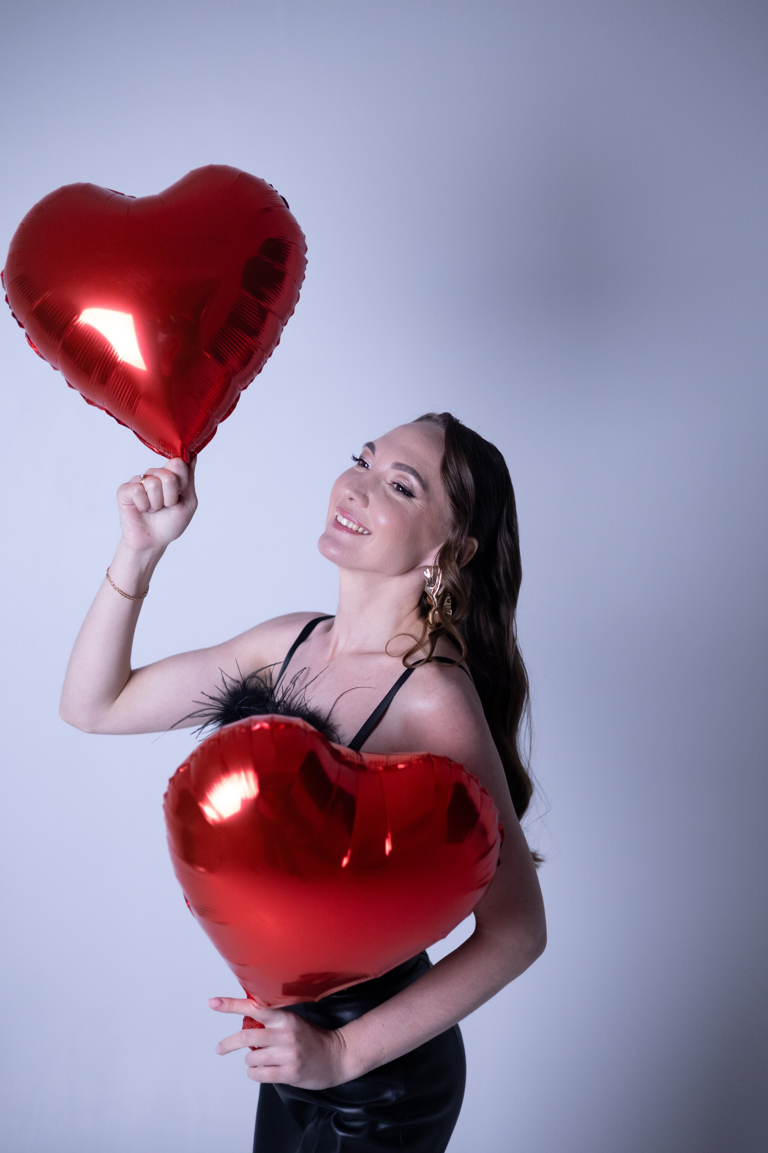 ЖЕНСКИЕ ПОРТРЕТЫ СТУДИЯ 2026. Фотограф Красноярск съемки лавстори, фотосессия в студии, портретная съемка, творческие фотосессии