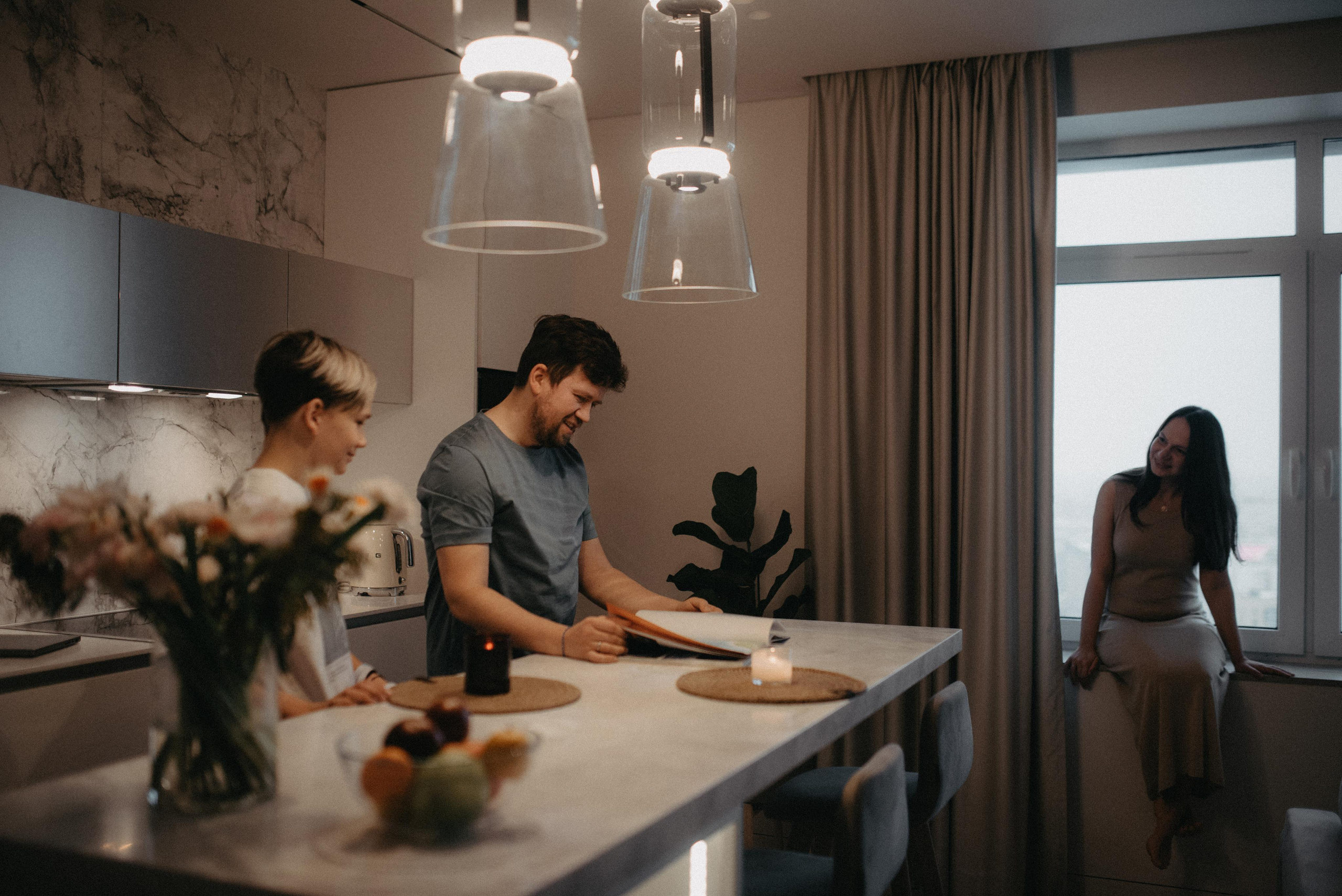 Счастье — это просто. Главная