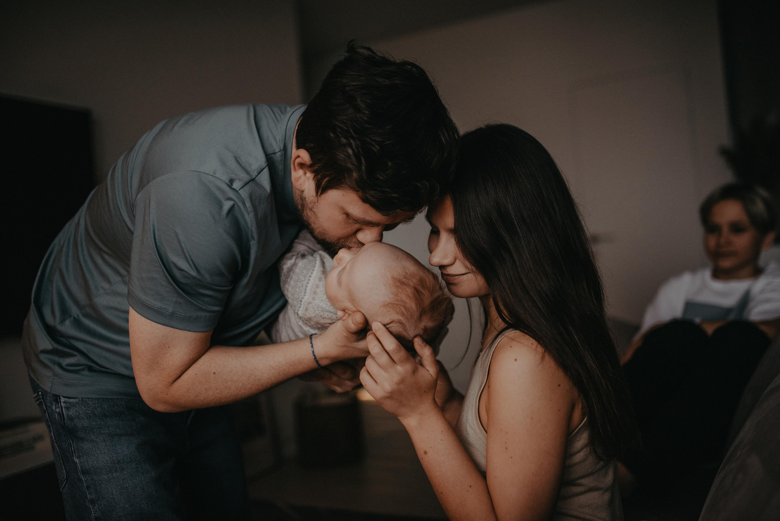 Счастье — это просто. Главная