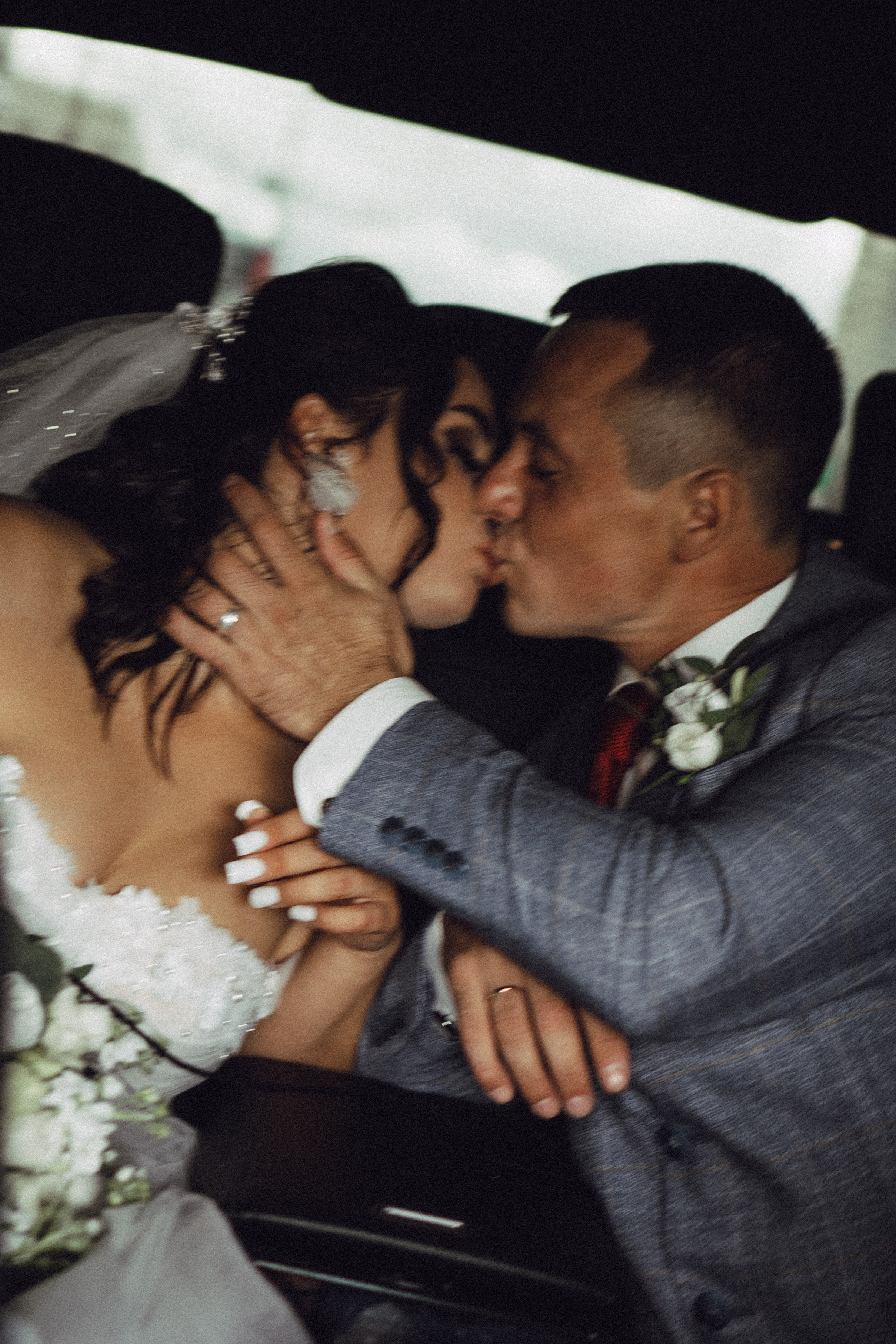 СВАДЕБНАЯ ПРОГУЛКА РЕСТОРАН МЫ ЖЕ НА ТЫ И ФОТОСЕССИИЯ С АВТОМОБИЛЕМ. Профессиональный фотограф, Санкт-Петербург — Виктория Богомолова