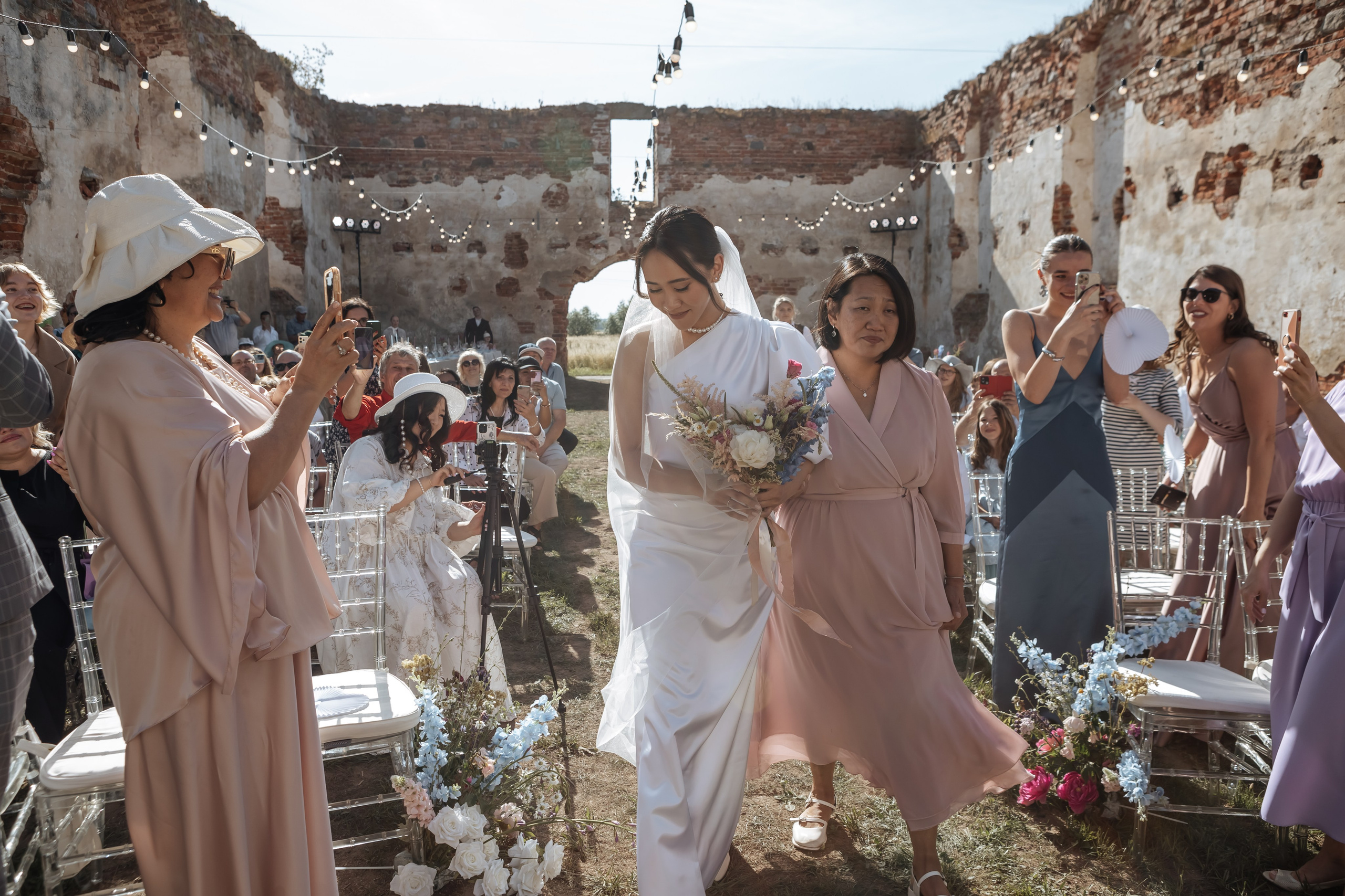 Свадьба в кирхе. Свадебный фотограф  Калининград | Москва|